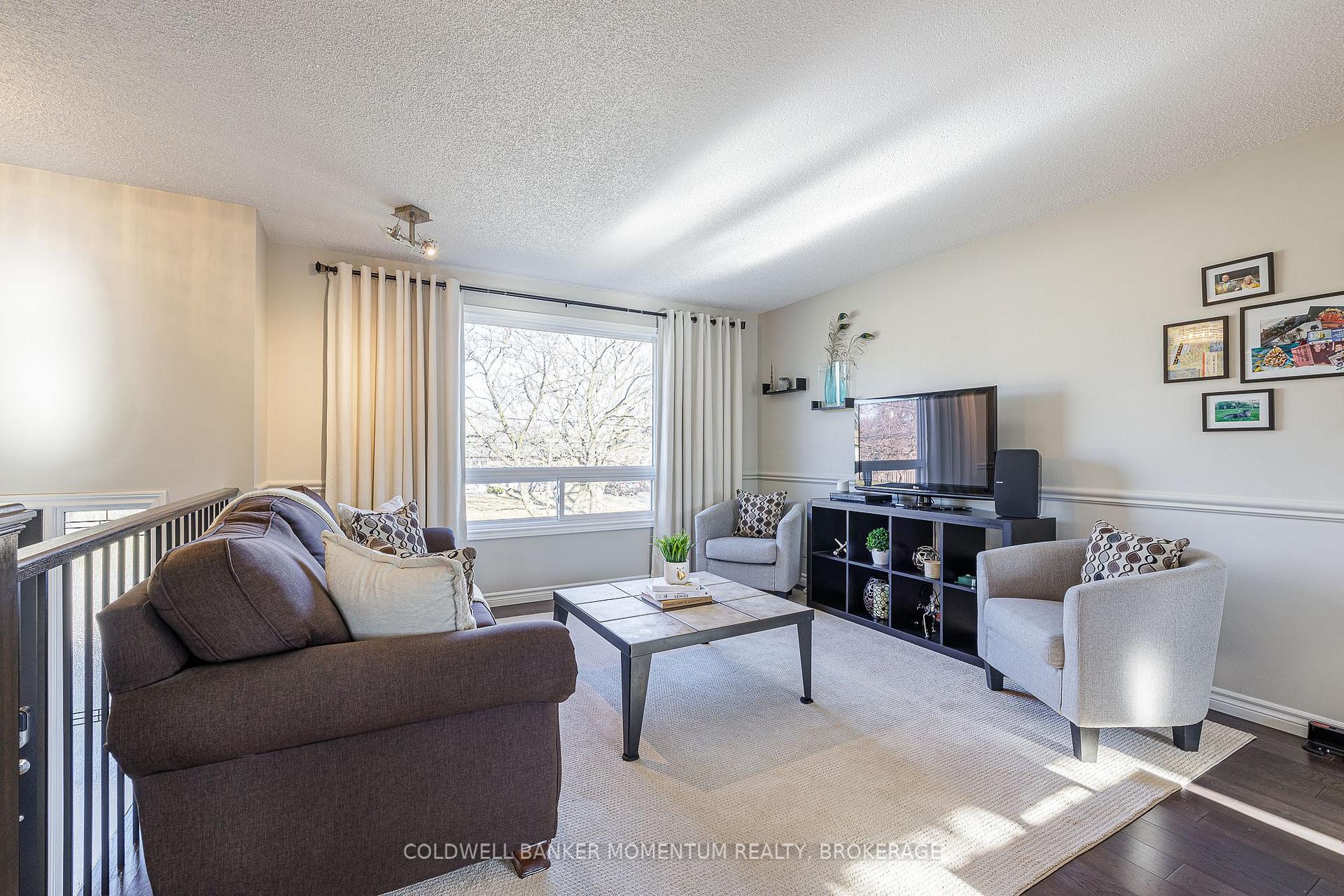 Photo 10 of 62.5 Lakehurst Drive, St. Catharines, Lakeport — HOMEH