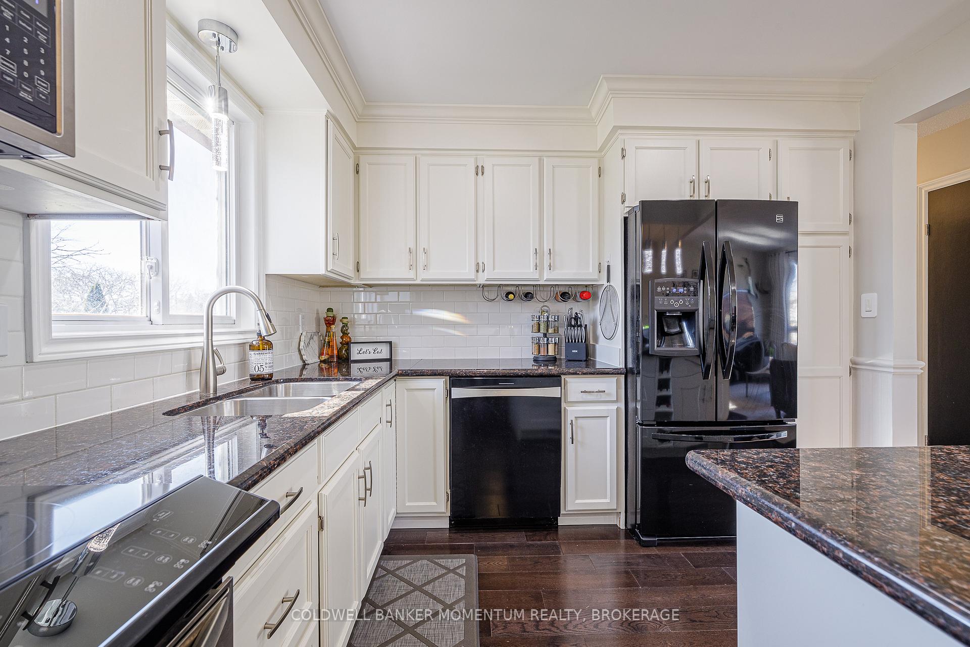 Photo 20 of 62.5 Lakehurst Drive, St. Catharines, Lakeport — HOMEH