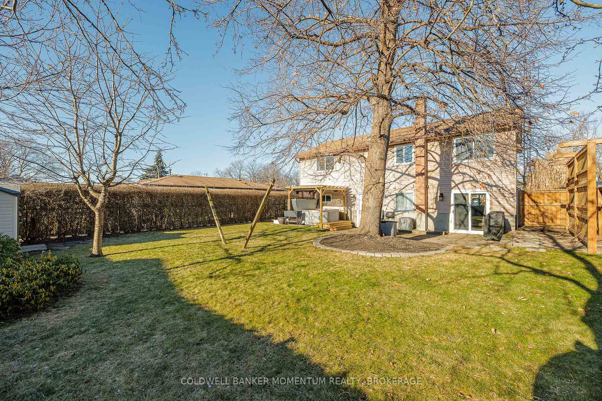 Photo 55 of 62.5 Lakehurst Drive, St. Catharines, Lakeport — HOMEH
