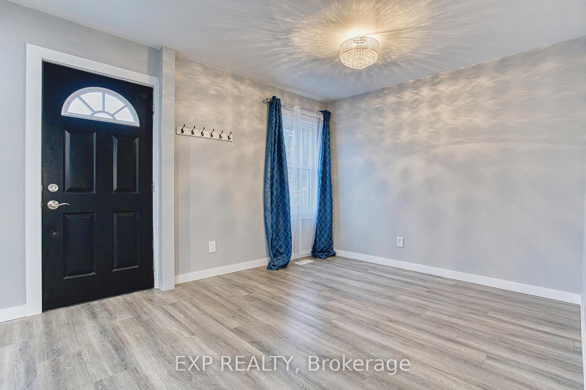 Photo 23 of 7 Sherbourne Street, St. Catharines, Facer — HOMEH