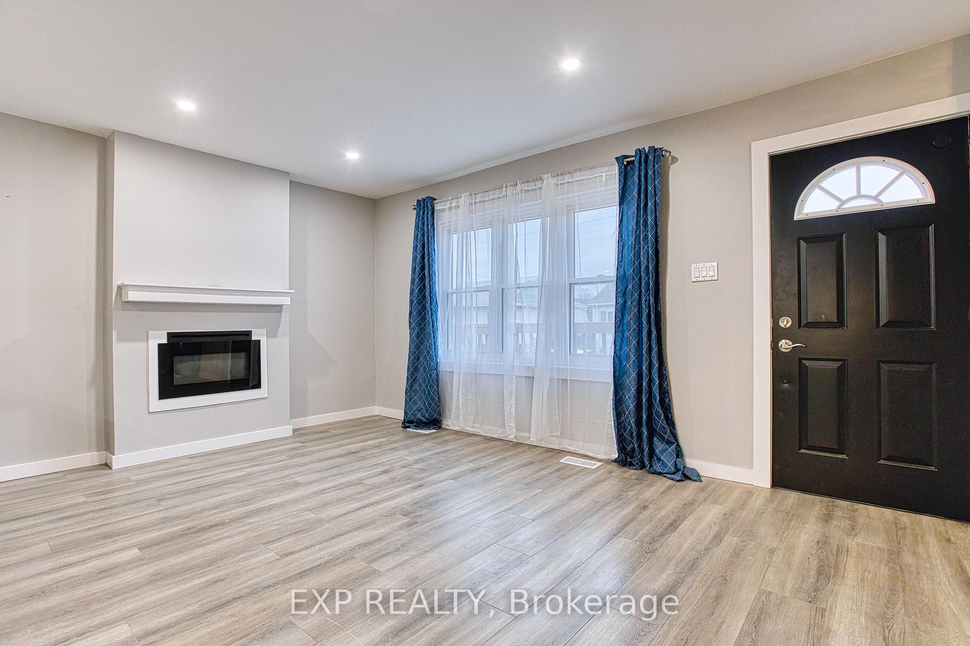 Photo 13 of 7 Sherbourne Street, St. Catharines, Facer — HOMEH