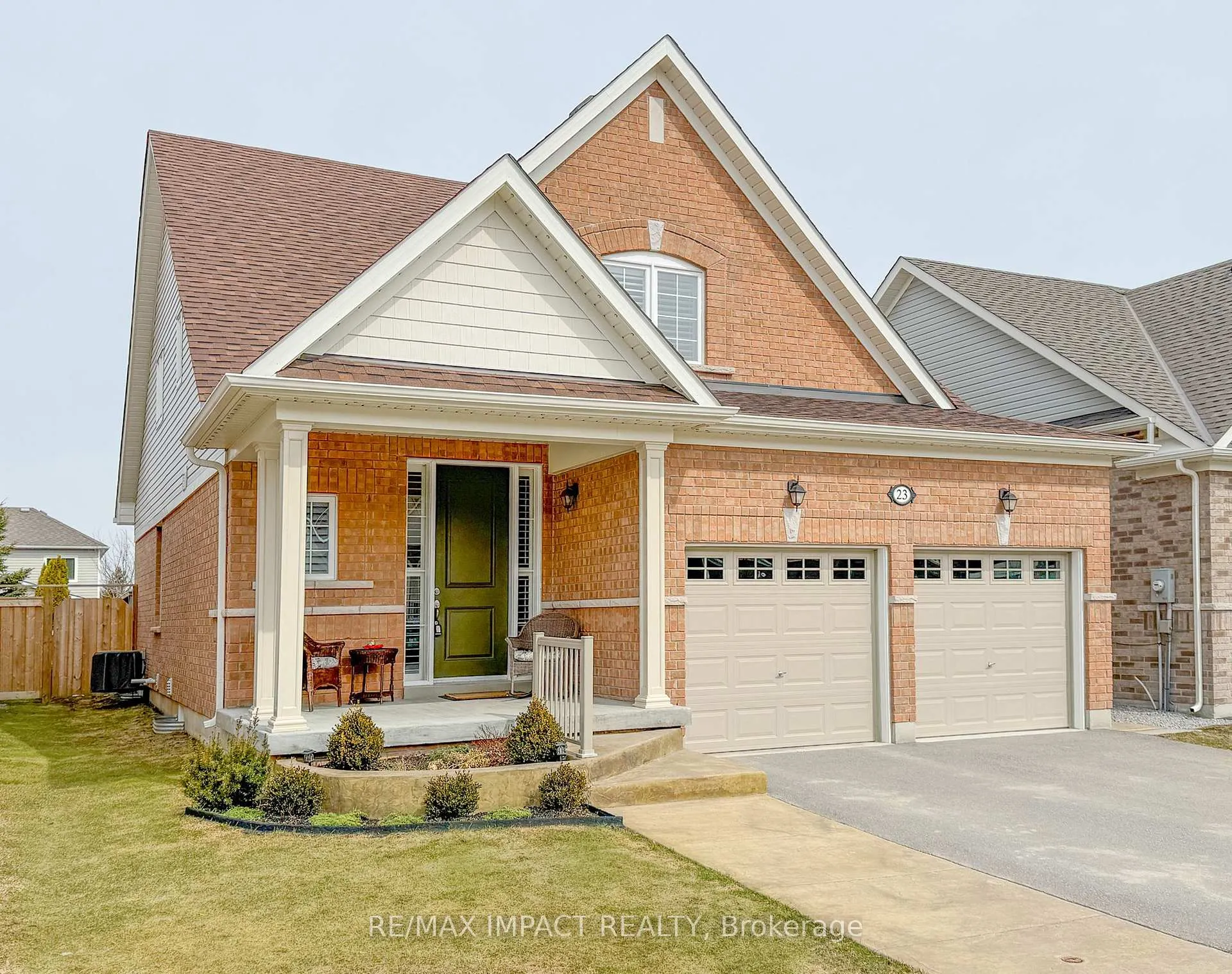 Photo 2 of 23 Louis Way, Scugog, Port Perry — HOMEH