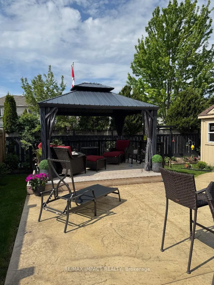 Photo 24 of 23 Louis Way, Scugog, Port Perry — HOMEH
