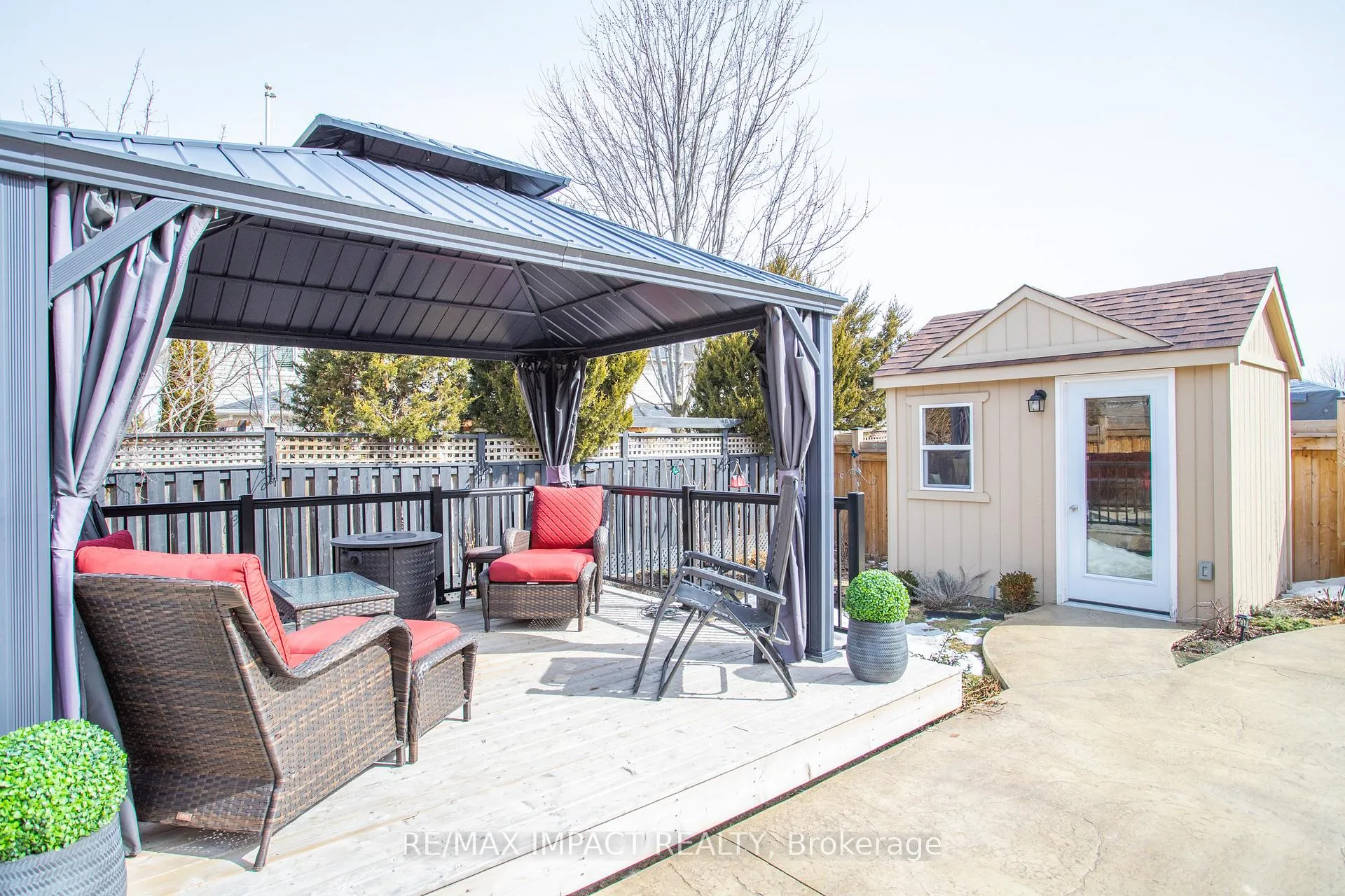 Photo 27 of 23 Louis Way, Scugog, Port Perry — HOMEH