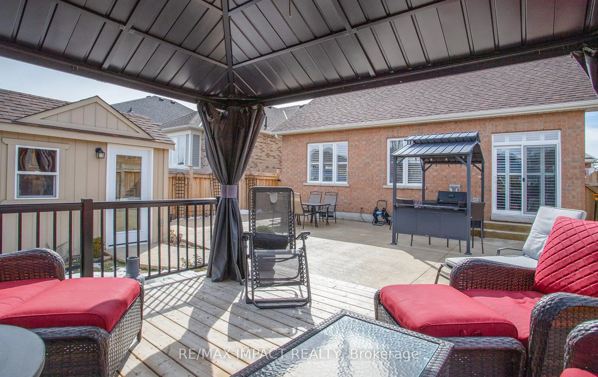 Photo 31 of 23 Louis Way, Scugog, Port Perry — HOMEH