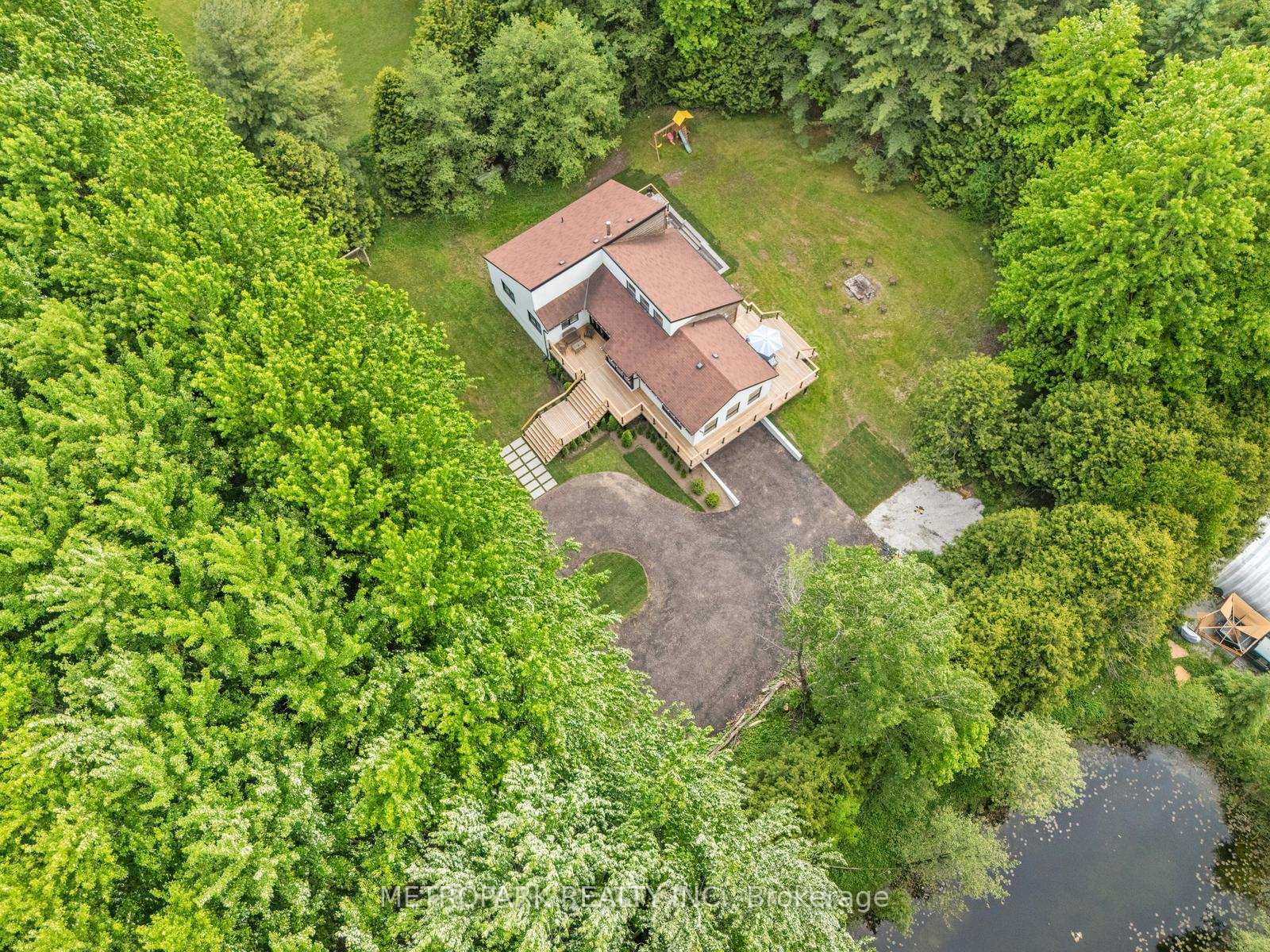 Photo 3 of 6500 County Road 10, Essa, Rural Essa — HOMEH