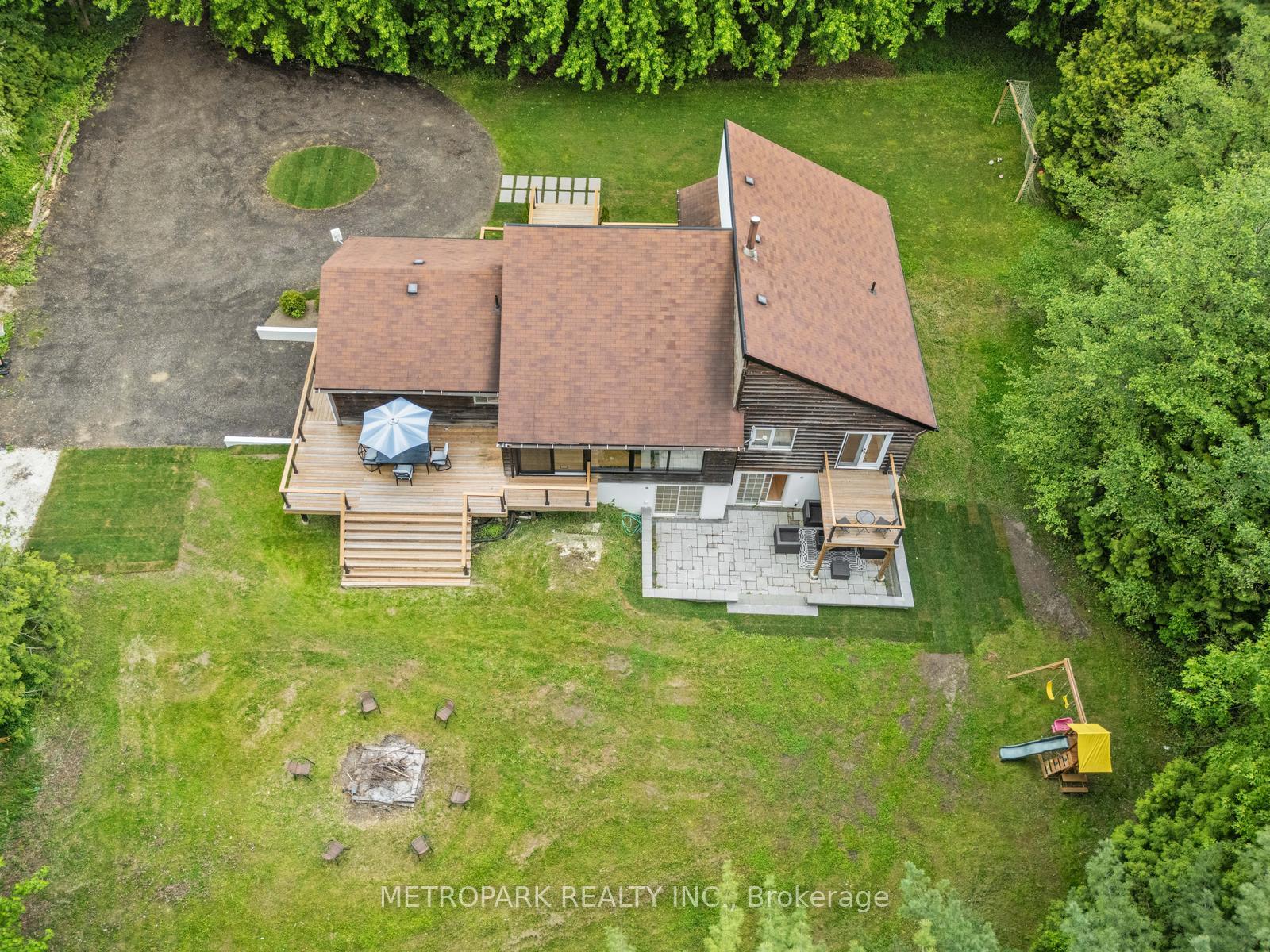 Photo 47 of 6500 County Road 10, Essa, Rural Essa — HOMEH