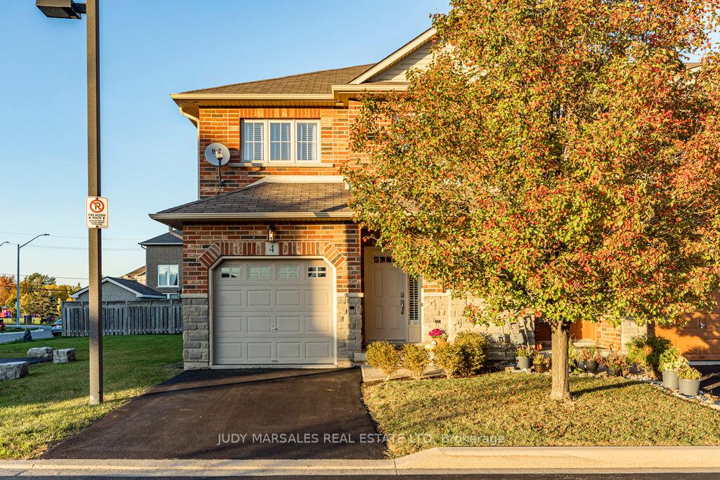 Photo 1 of 4 Marina Point Crescent, Hamilton, Winona Park — HOMEH