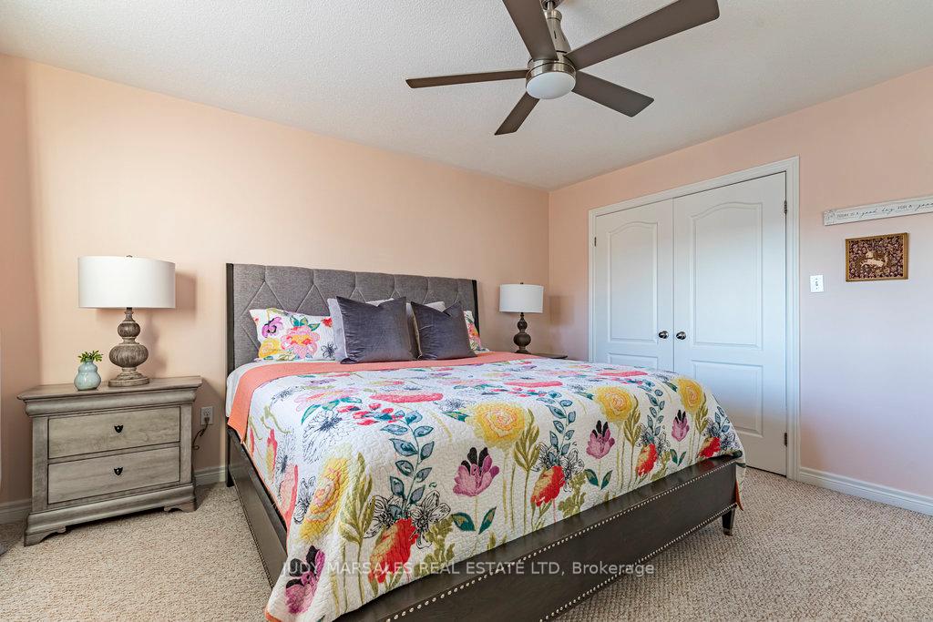 Photo 14 of 4 Marina Point Crescent, Hamilton, Winona Park — HOMEH