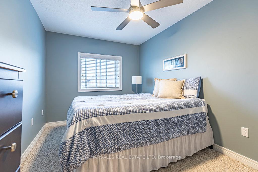 Photo 23 of 4 Marina Point Crescent, Hamilton, Winona Park — HOMEH