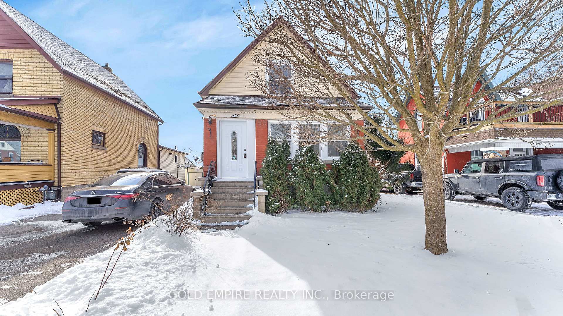 Photo 1 of 95 Forest Avenue, St. Thomas — HOMEH
