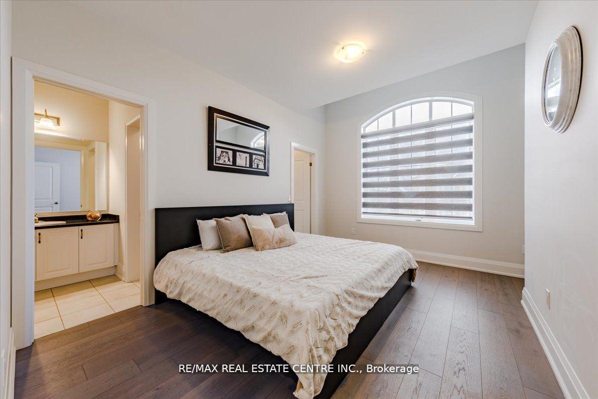 Photo 36 of 18 Elverton Crescent, Brampton, Northwest Brampton — HOMEH