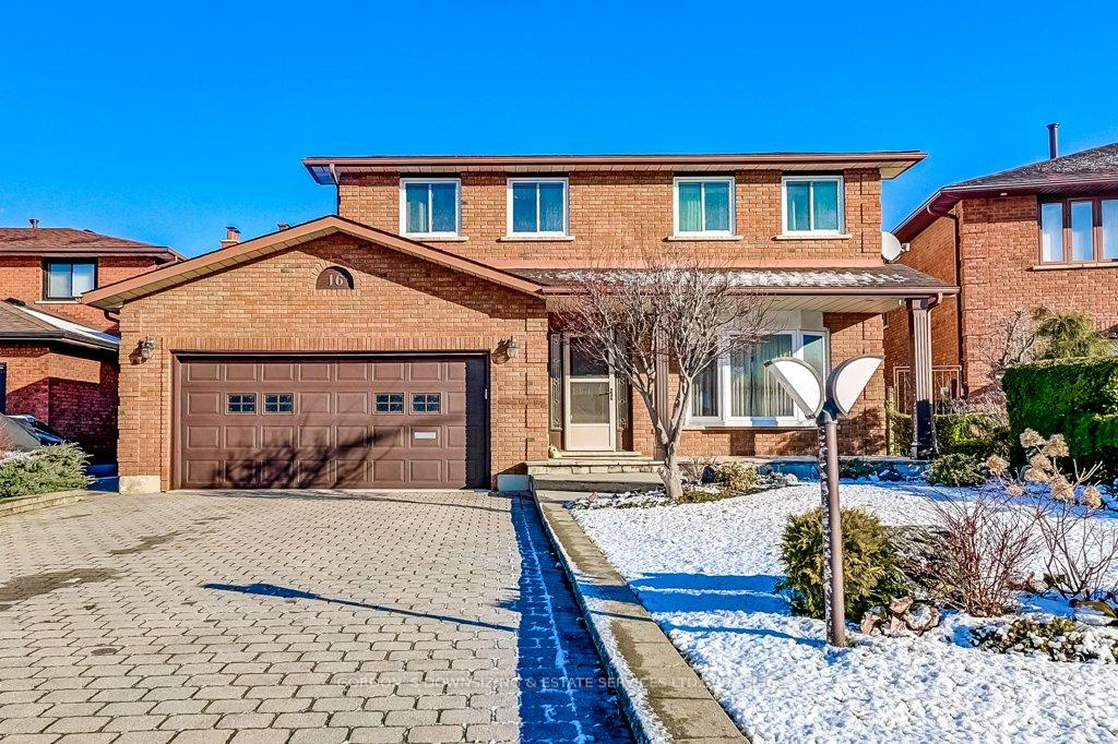 Photo 1 of 16 Alder Court, Hamilton, Stoney Creek — HOMEH