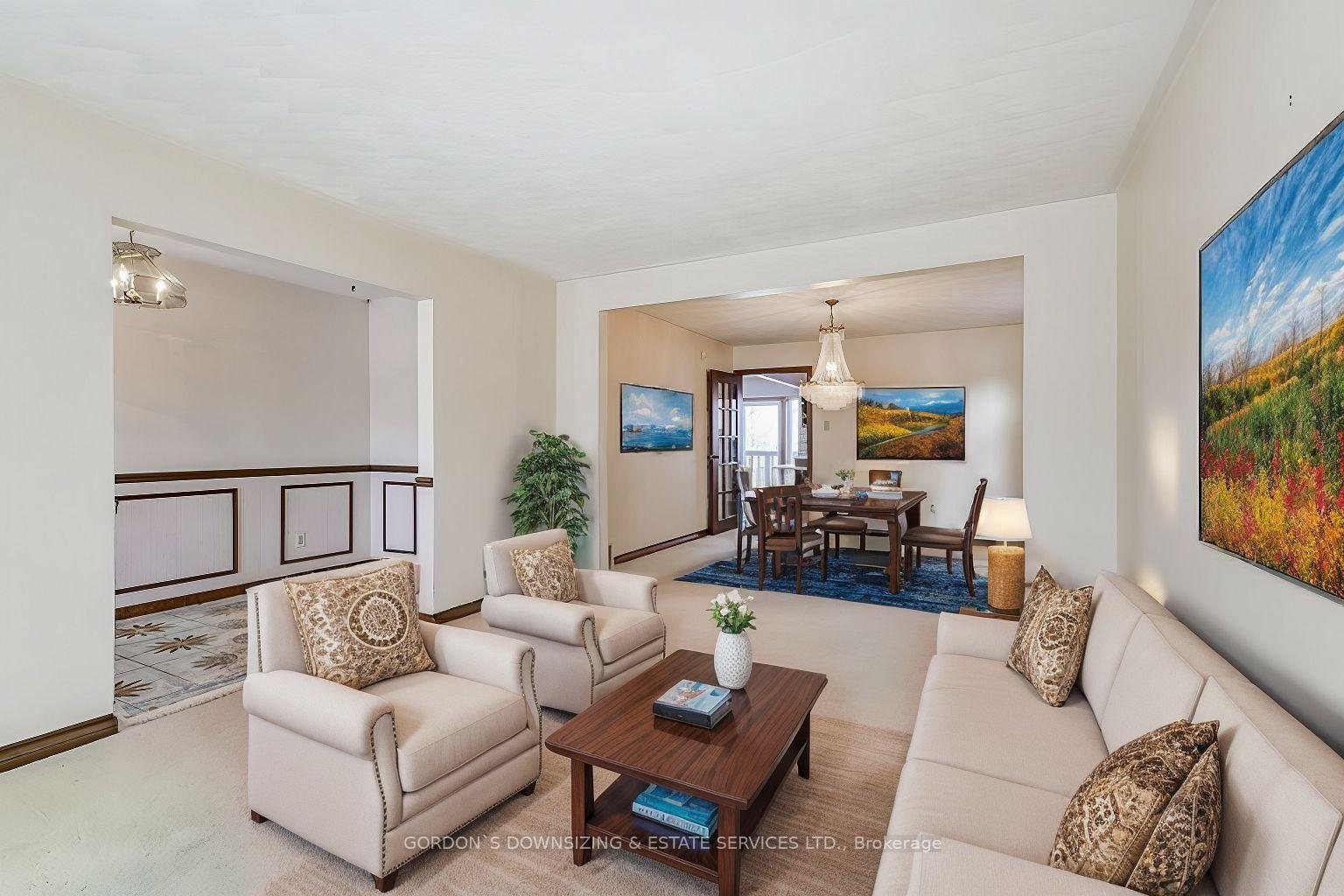 Photo 6 of 16 Alder Court, Hamilton, Stoney Creek — HOMEH
