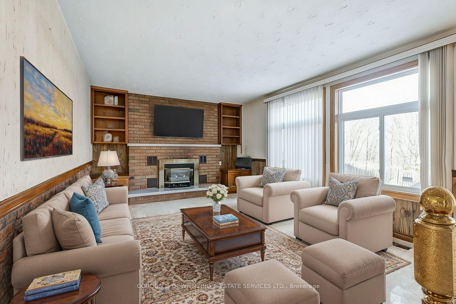 Photo 14 of 16 Alder Court, Hamilton, Stoney Creek — HOMEH