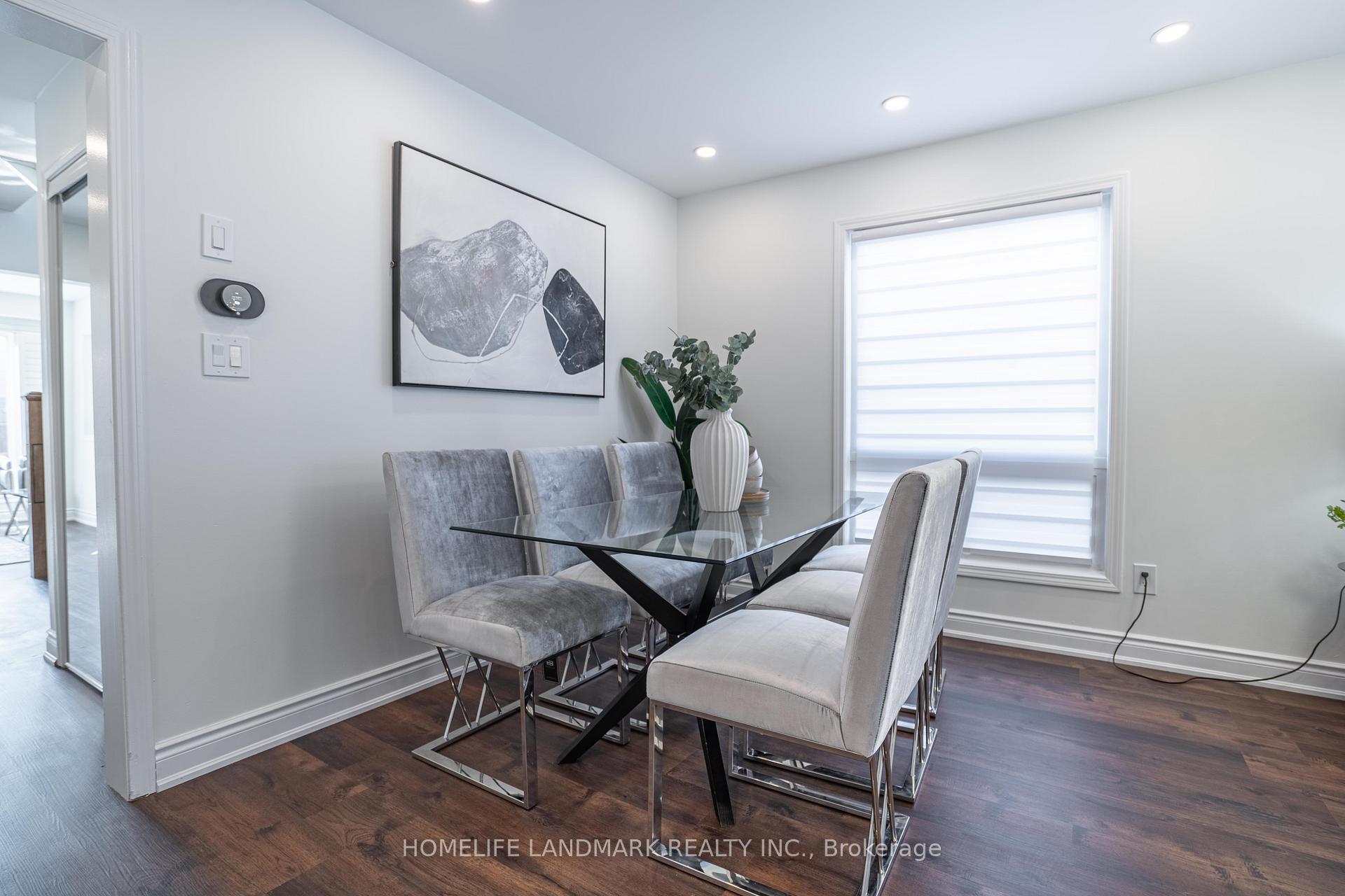 Photo 6 of 36 Frontenac Crescent, Brampton, Fletcher's Meadow — HOMEH