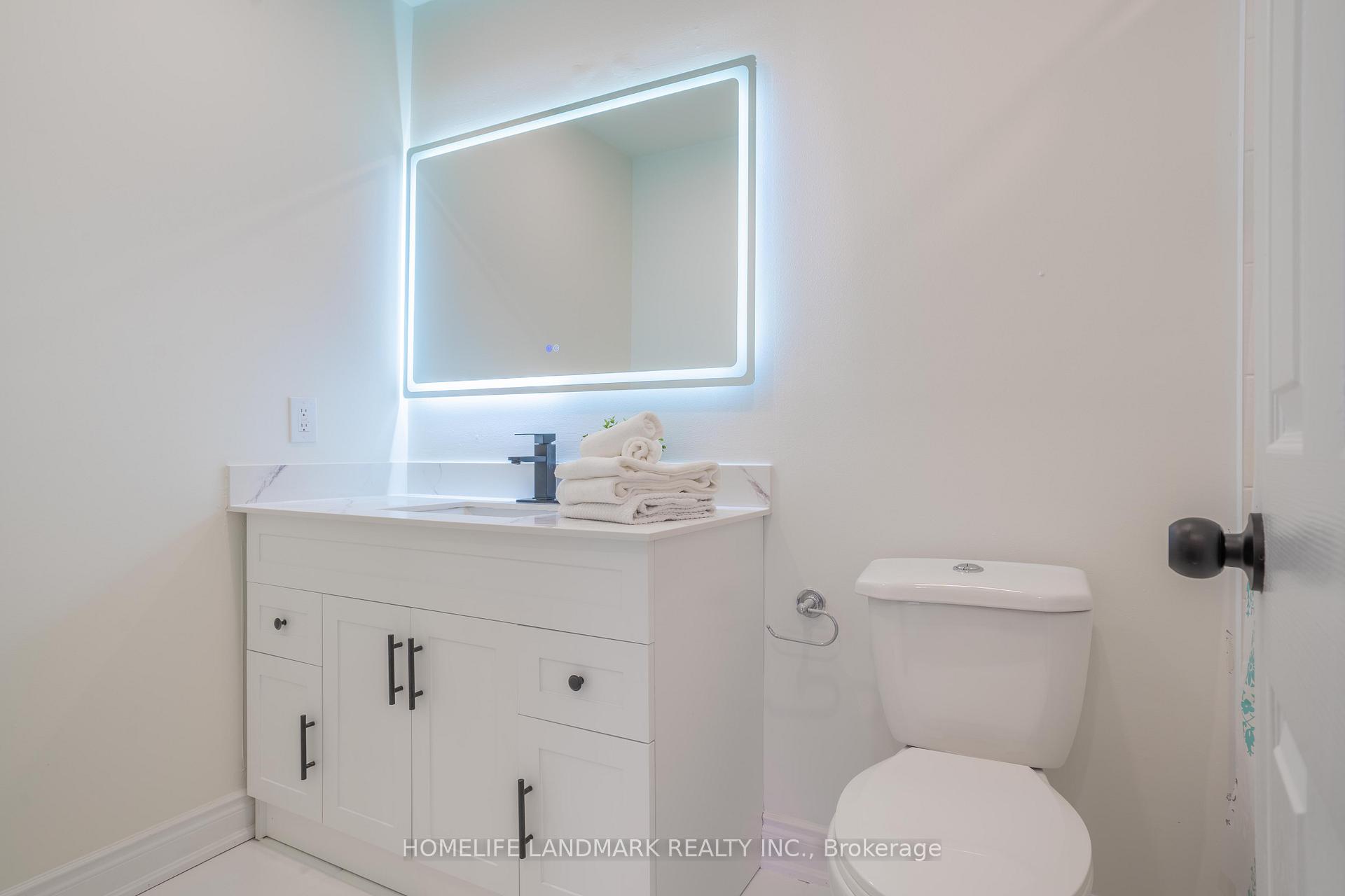 Photo 23 of 36 Frontenac Crescent, Brampton, Fletcher's Meadow — HOMEH