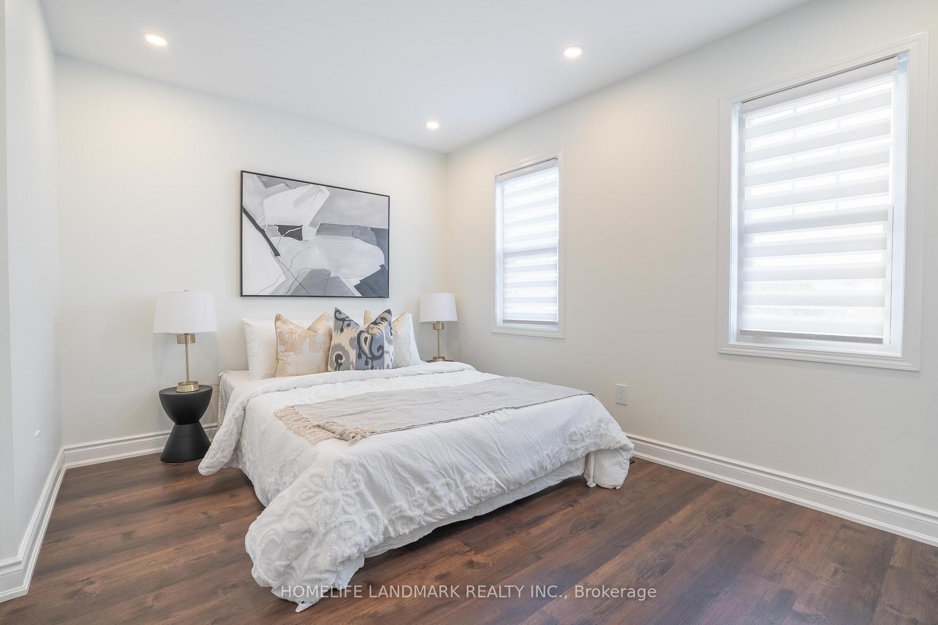 Photo 26 of 36 Frontenac Crescent, Brampton, Fletcher's Meadow — HOMEH