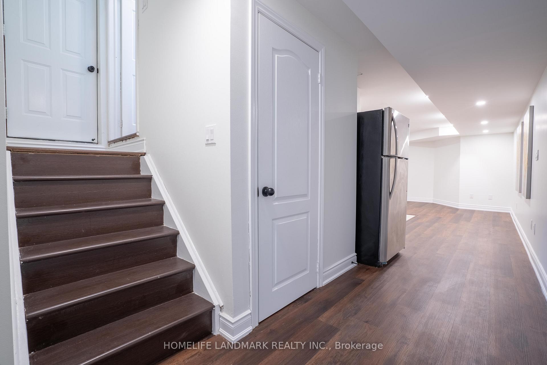 Photo 29 of 36 Frontenac Crescent, Brampton, Fletcher's Meadow — HOMEH