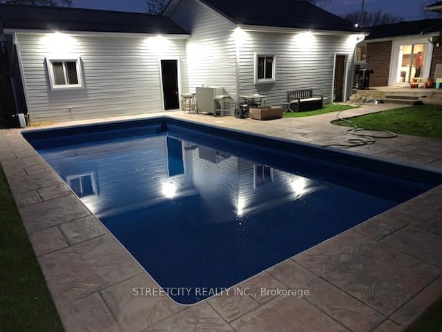 Photo 38 of 170 Locust Street, St. Thomas — HOMEH