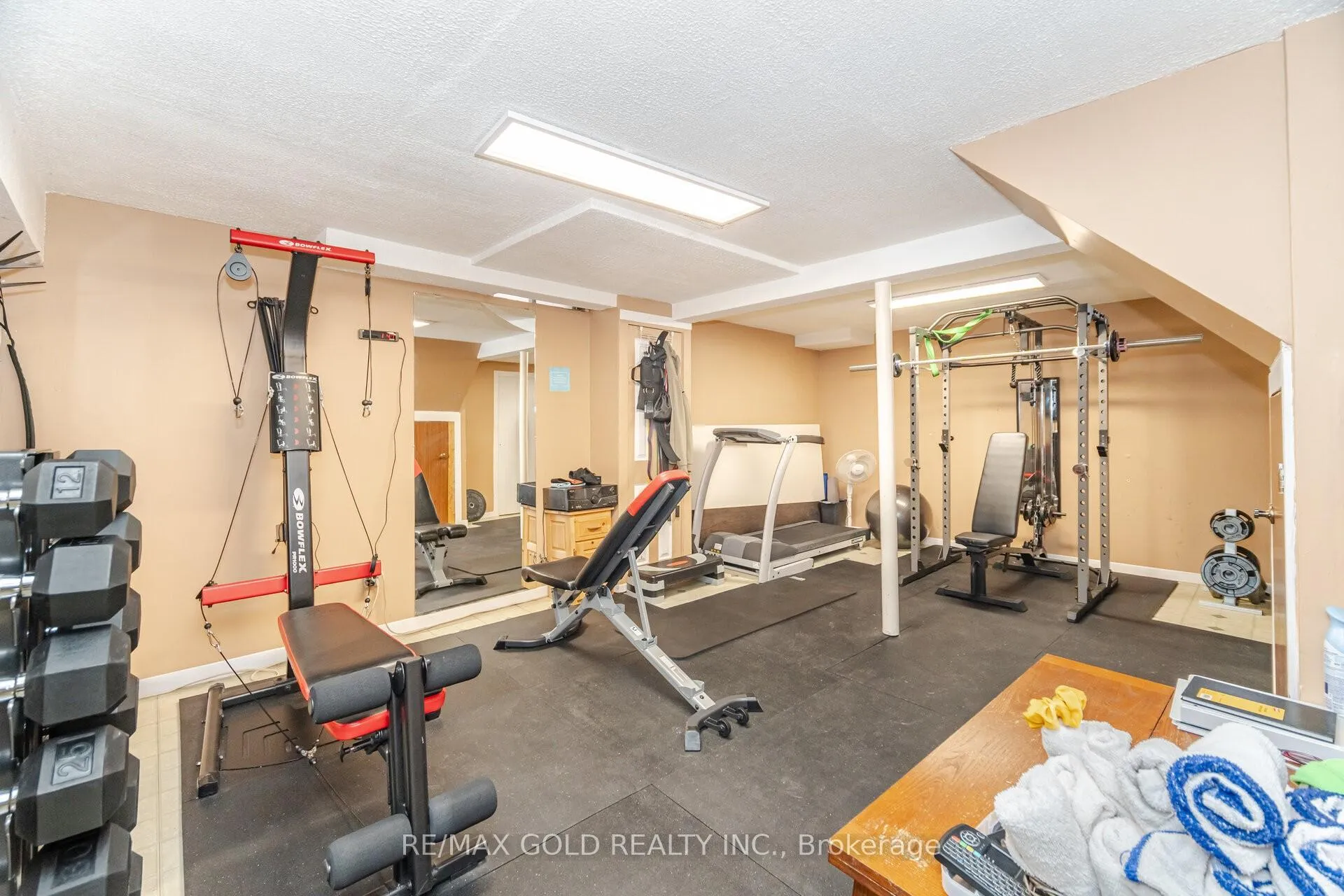Photo 20 of 62 Oleander Crescent, Brampton, Heart Lake East — HOMEH