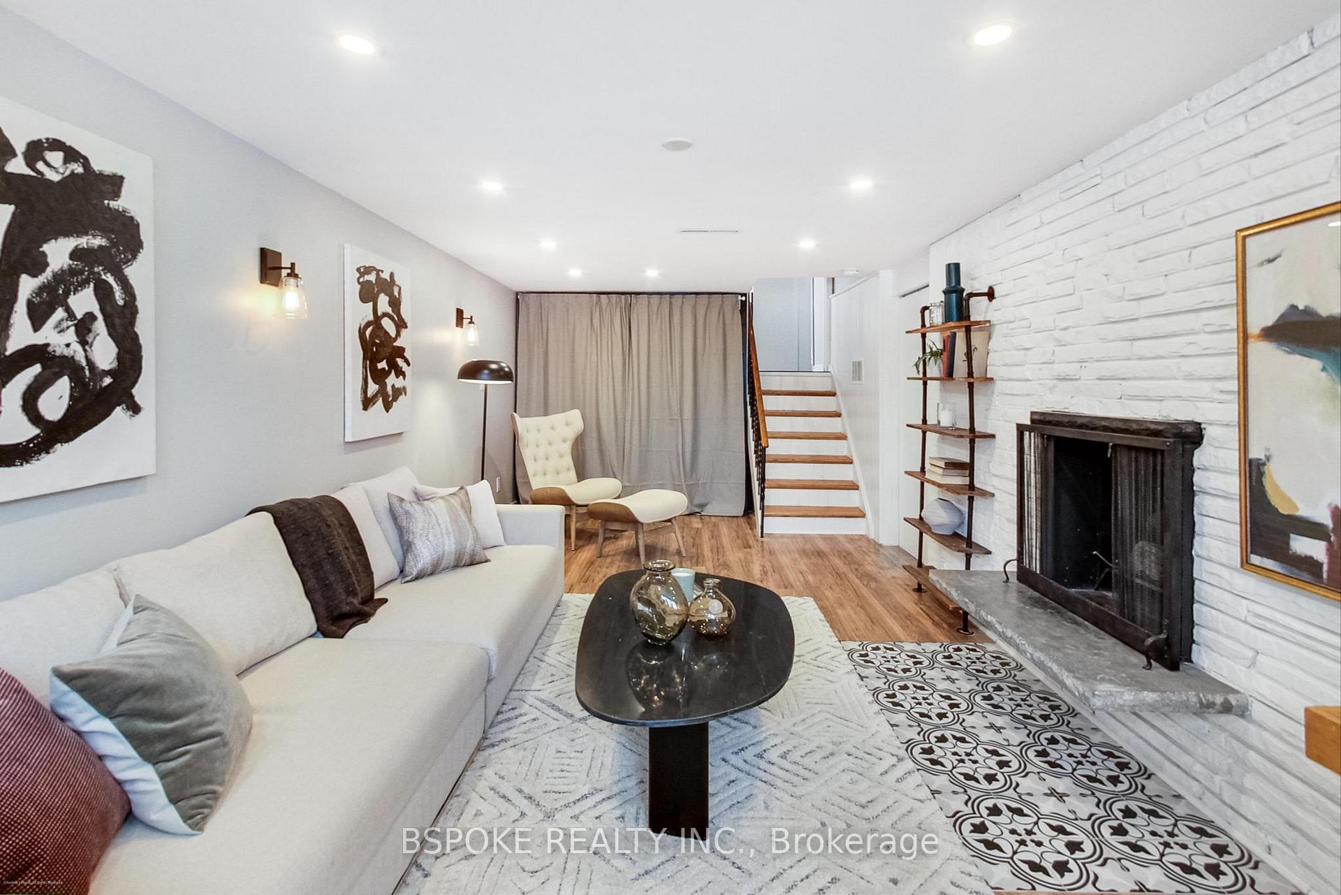 Photo 40 of 191 Avondale Boulevard, Brampton, Avondale — HOMEH