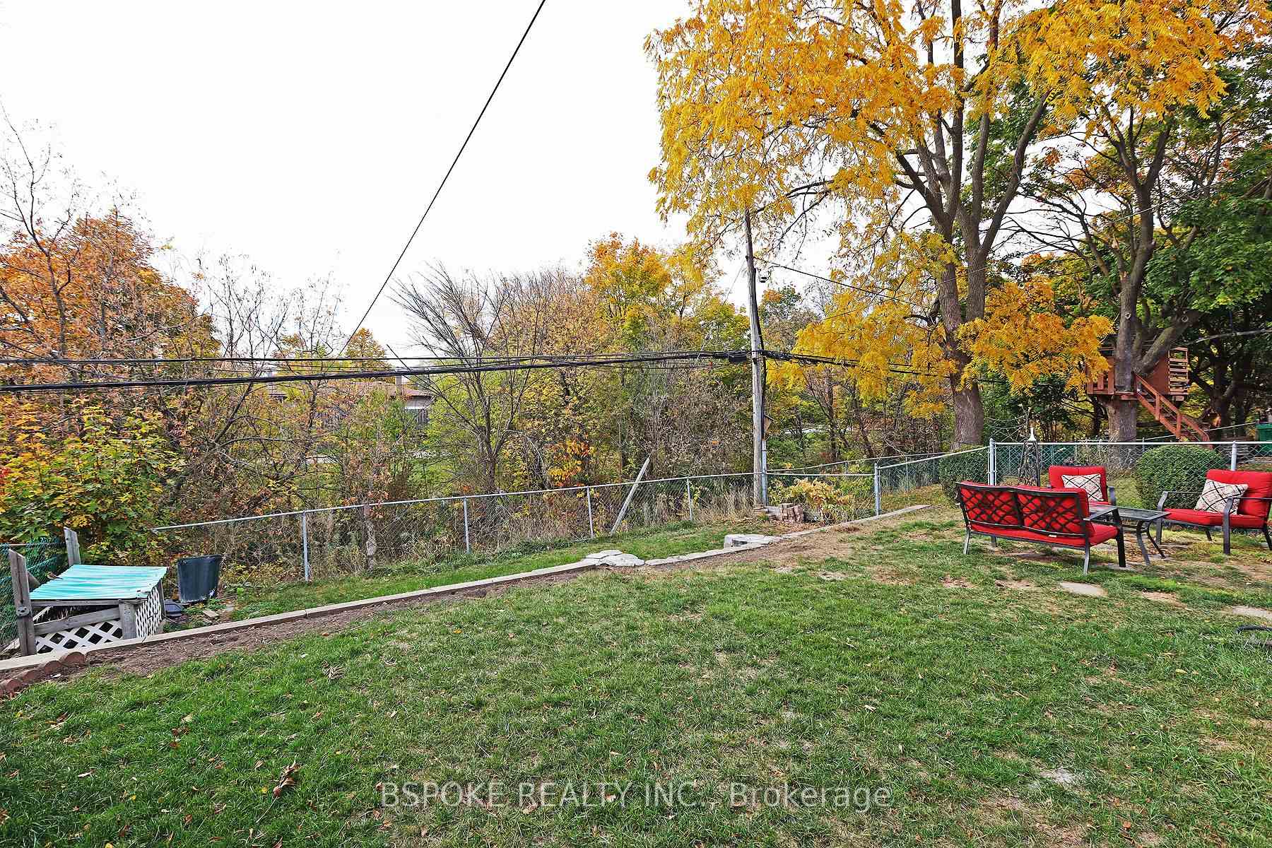 Photo 49 of 191 Avondale Boulevard, Brampton, Avondale — HOMEH