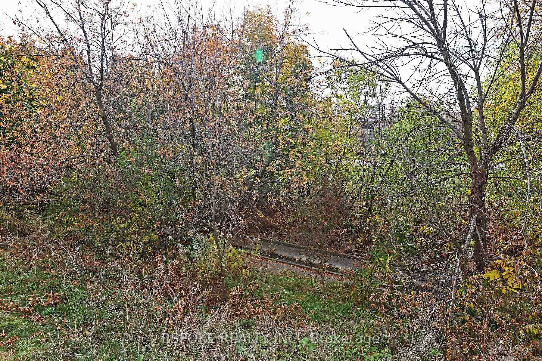 Photo 51 of 191 Avondale Boulevard, Brampton, Avondale — HOMEH