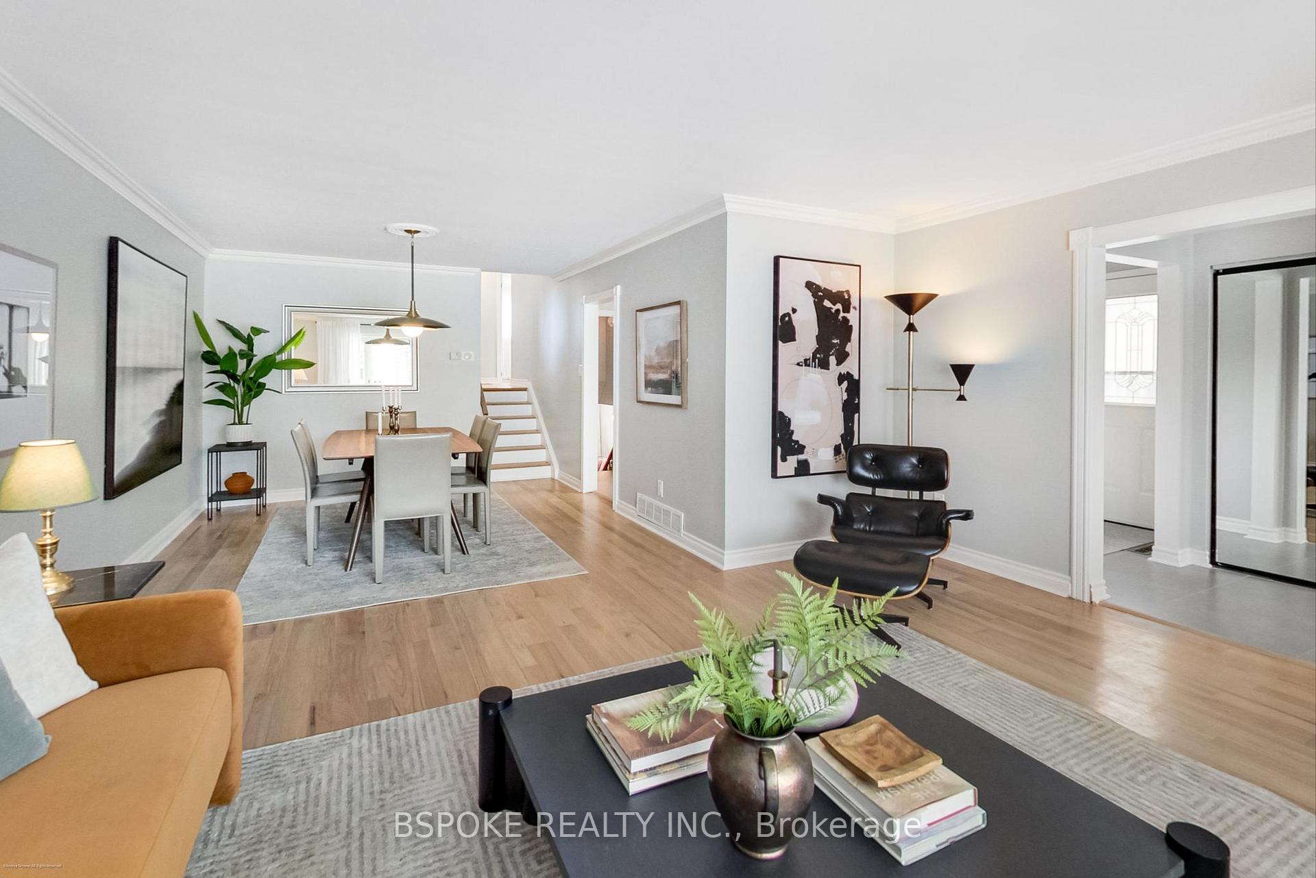 Photo 5 of 191 Avondale Boulevard, Brampton, Avondale — HOMEH