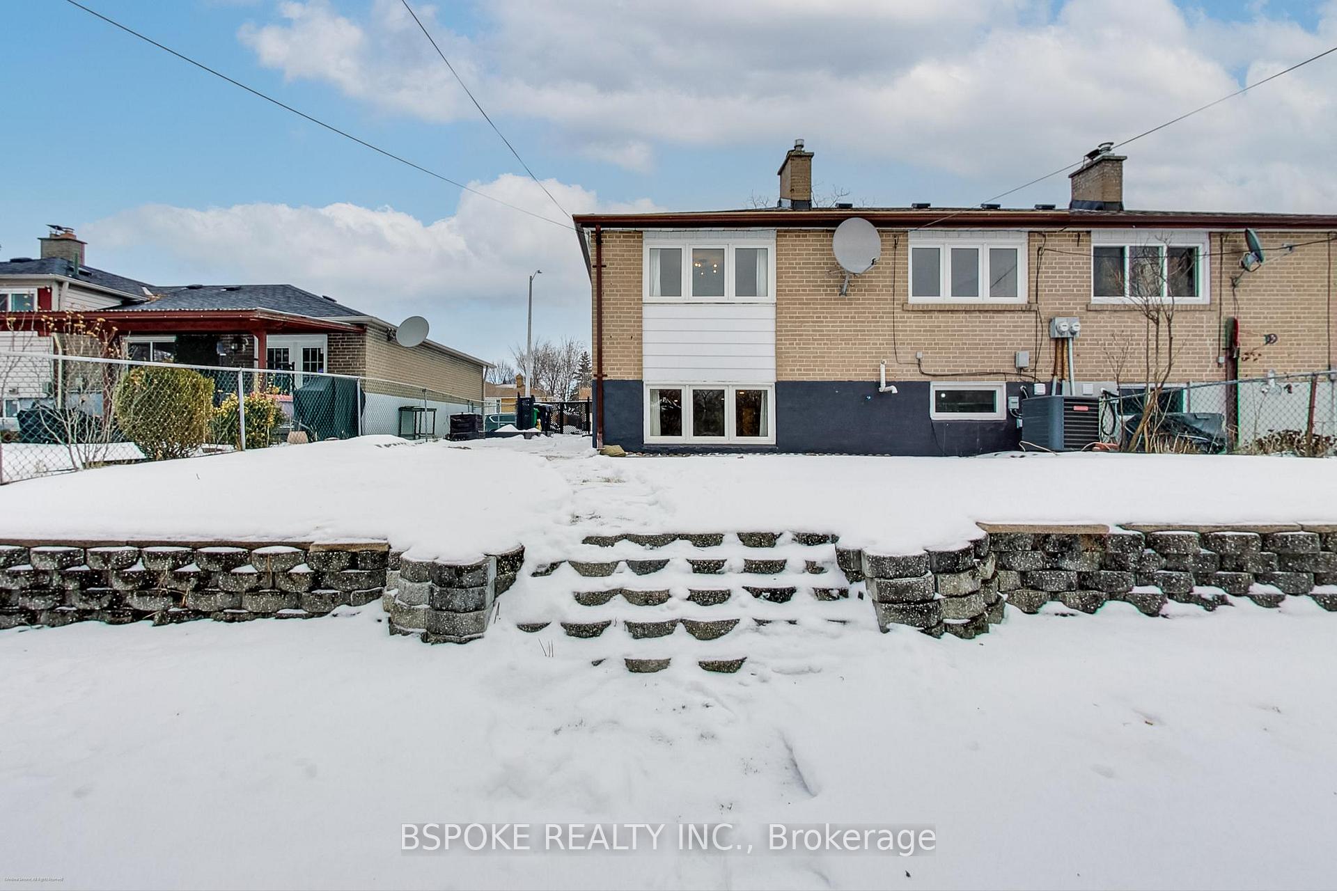 Photo 58 of 191 Avondale Boulevard, Brampton, Avondale — HOMEH