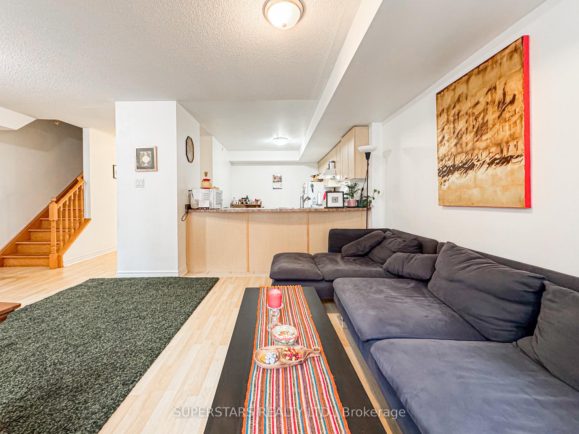 Photo 5 of Unit 355, 312 John Street, Markham, Aileen-Willowbrook — HOMEH