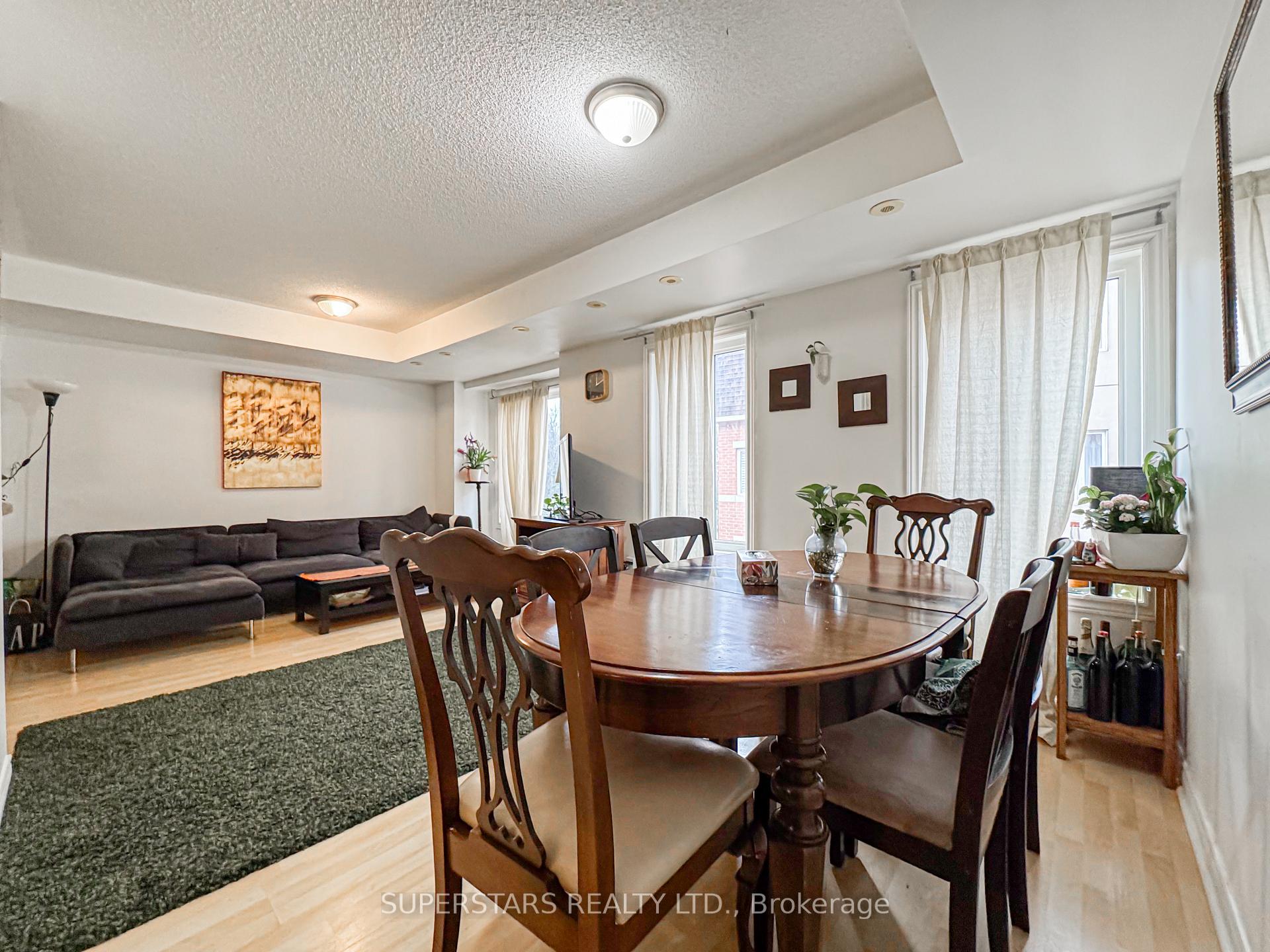 Photo 6 of Unit 355, 312 John Street, Markham, Aileen-Willowbrook — HOMEH