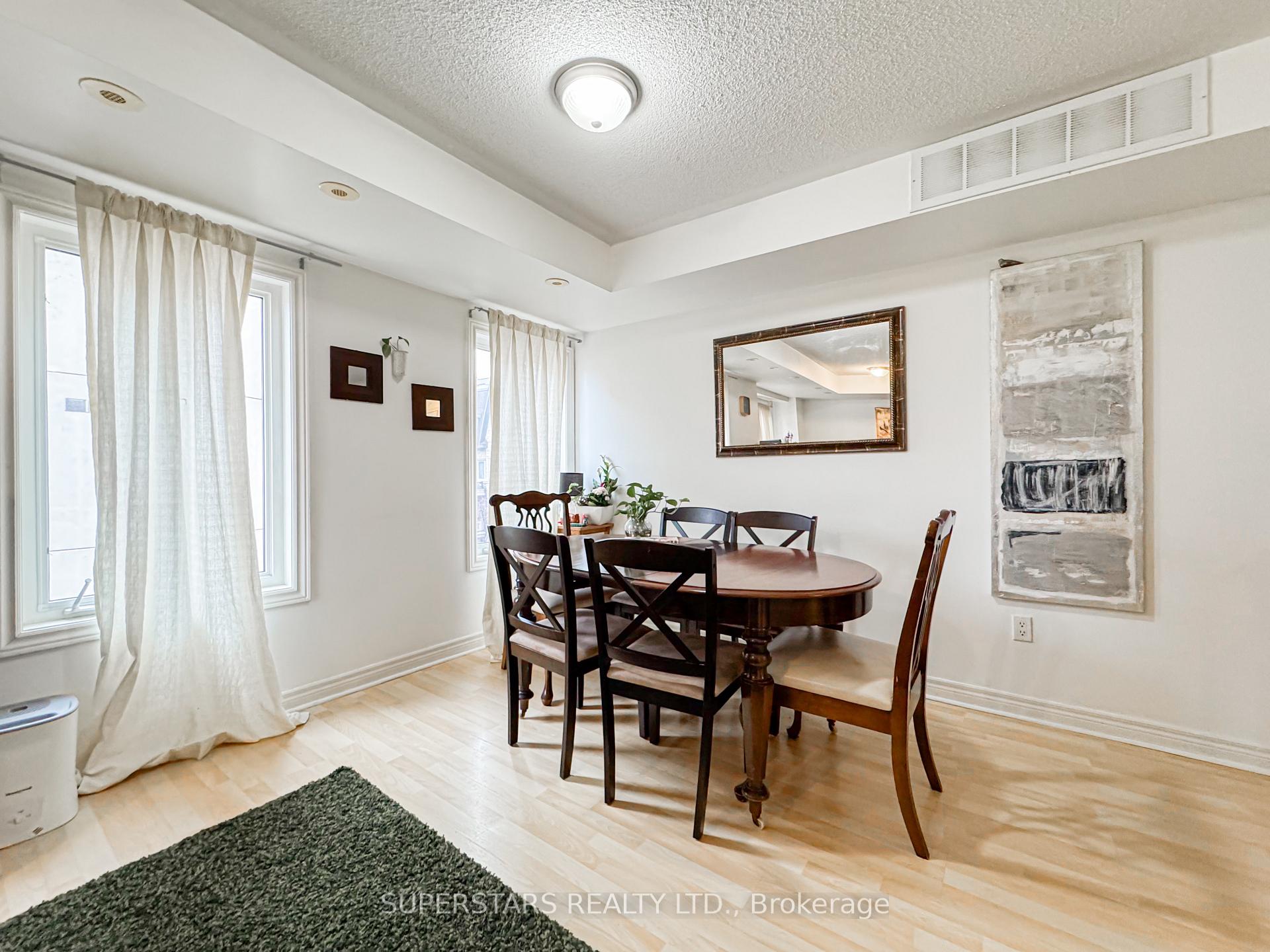 Photo 8 of Unit 355, 312 John Street, Markham, Aileen-Willowbrook — HOMEH