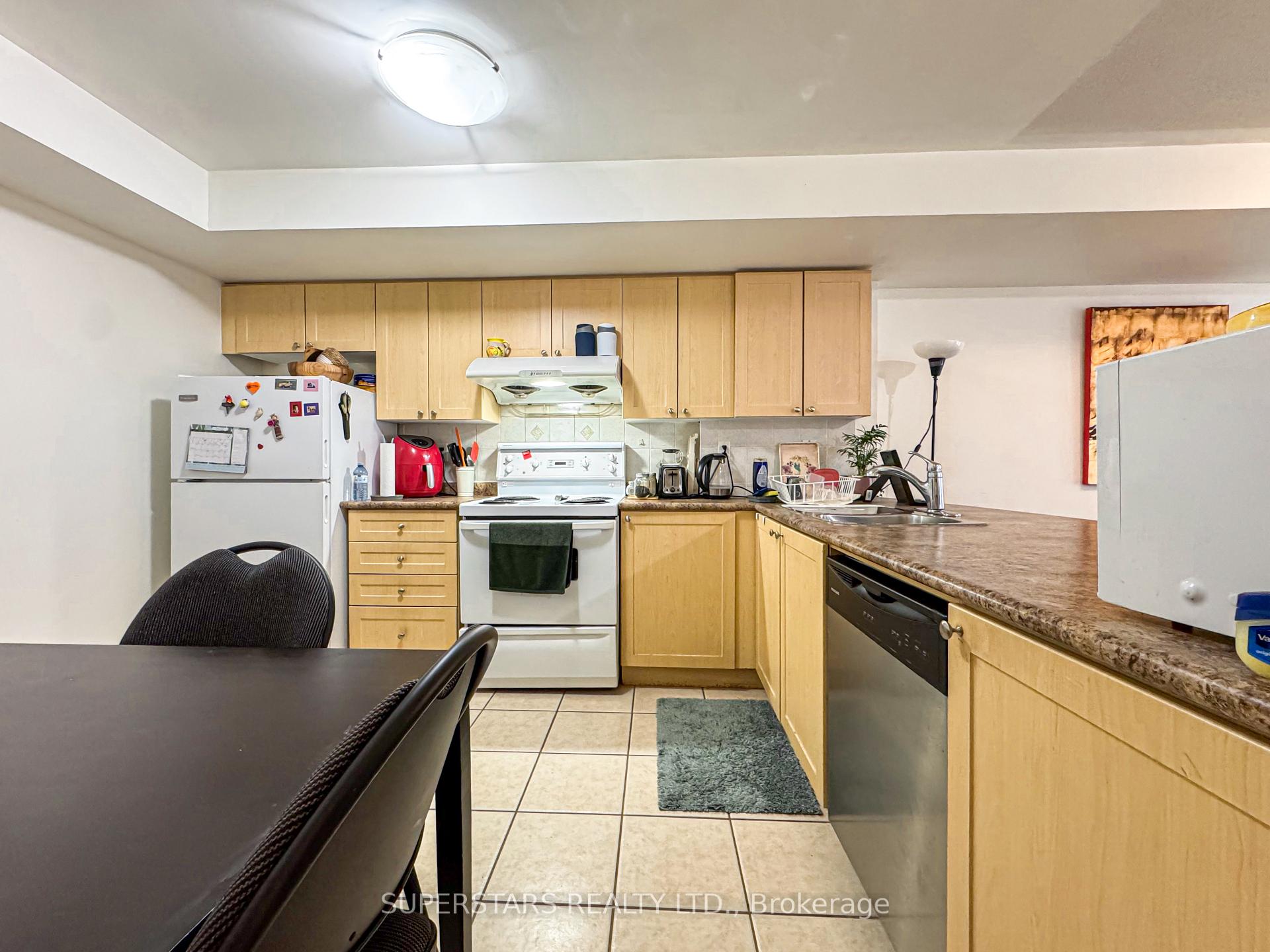 Photo 12 of Unit 355, 312 John Street, Markham, Aileen-Willowbrook — HOMEH