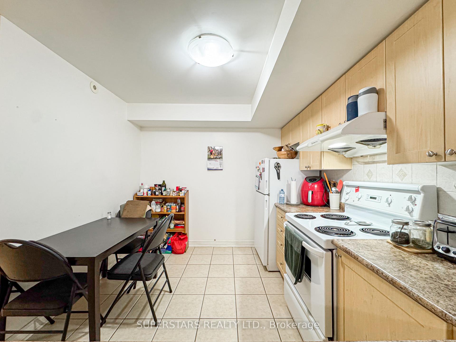 Photo 15 of Unit 355, 312 John Street, Markham, Aileen-Willowbrook — HOMEH