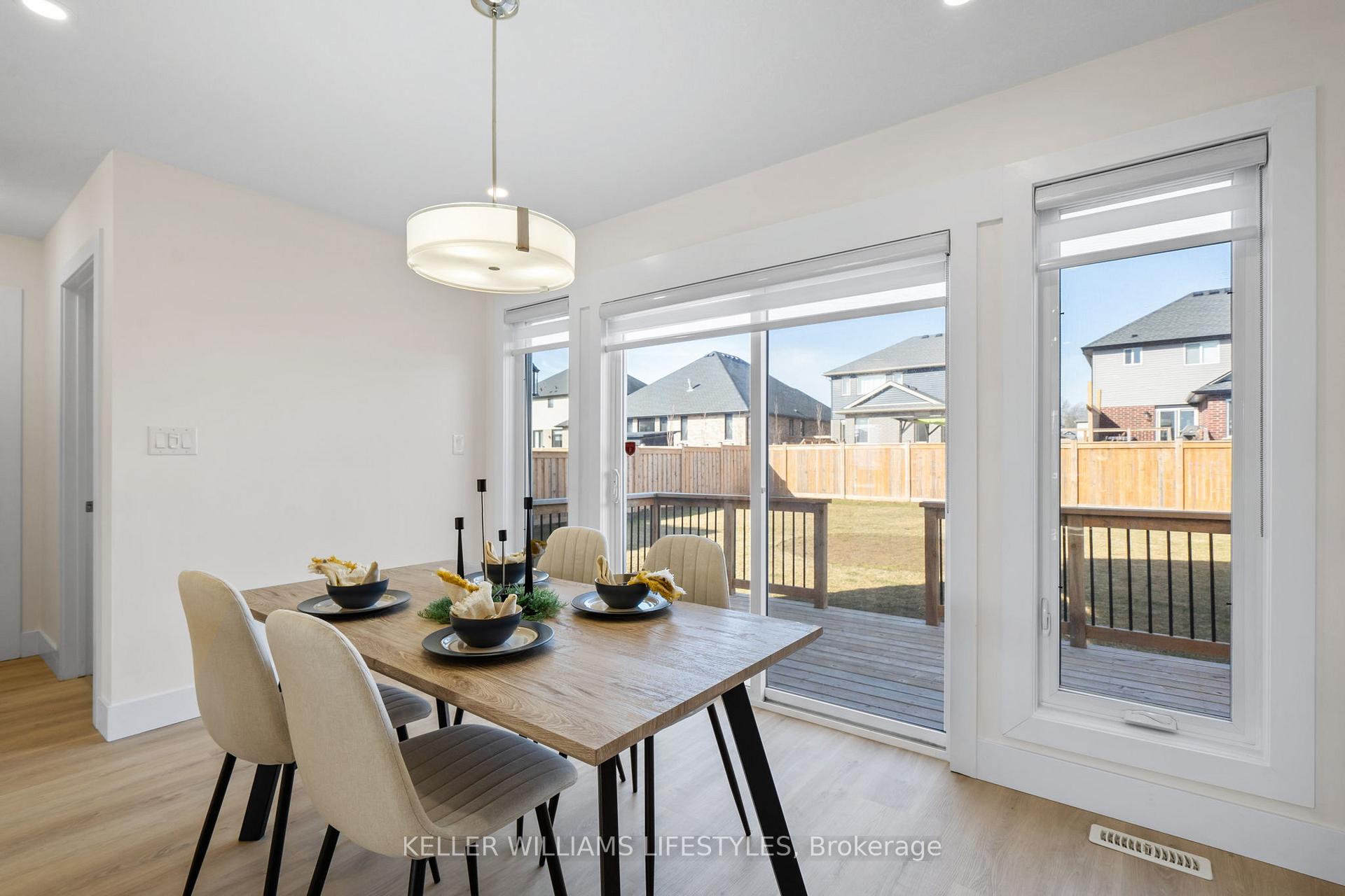 Photo 16 of 114 Renaissance Drive, St. Thomas — HOMEH