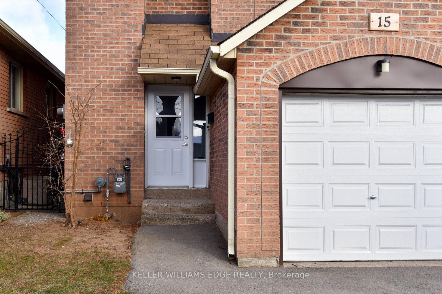 Photo 4 of 15 Wood Street E, Hamilton, North End — HOMEH