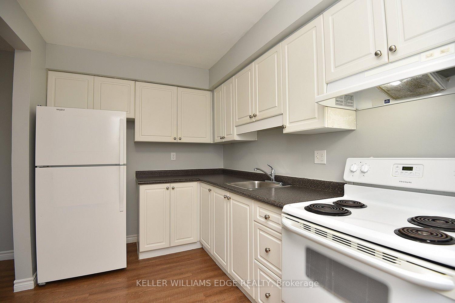 Photo 15 of 15 Wood Street E, Hamilton, North End — HOMEH