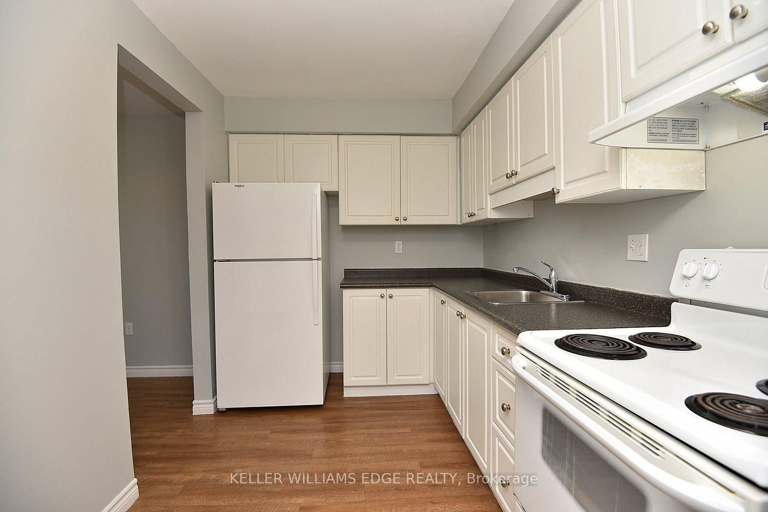 Photo 16 of 15 Wood Street E, Hamilton, North End — HOMEH