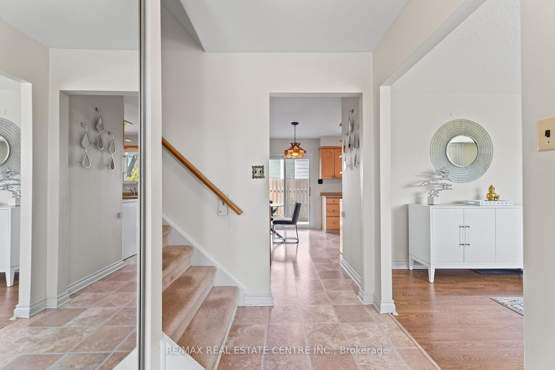 Photo 6 of 50 Jerome Crescent, Brampton, Northgate — HOMEH
