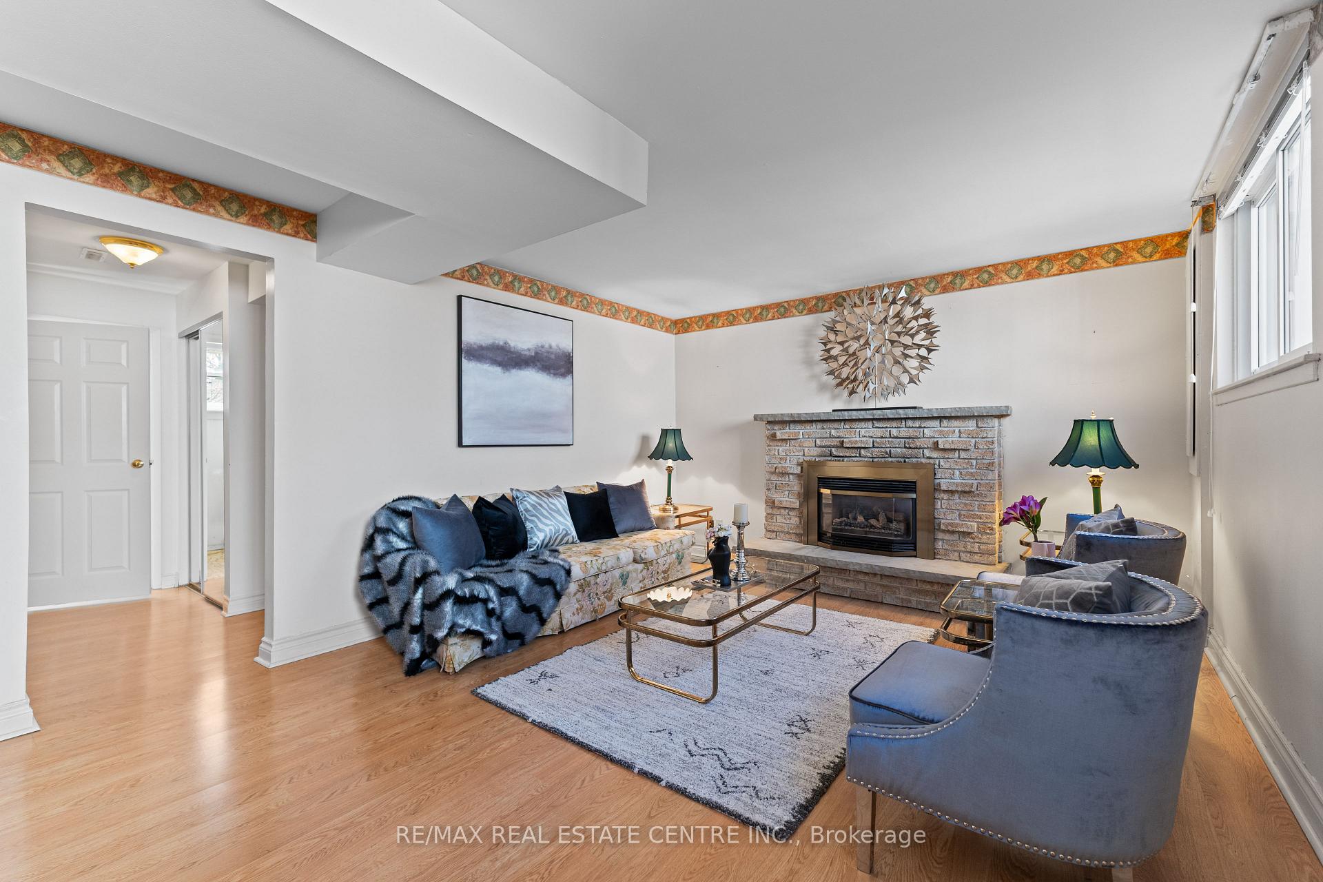 Photo 17 of 50 Jerome Crescent, Brampton, Northgate — HOMEH