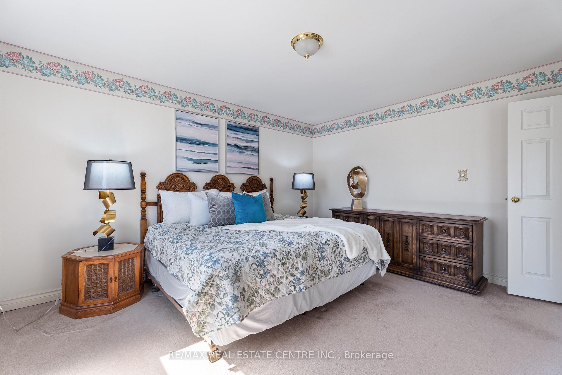 Photo 24 of 50 Jerome Crescent, Brampton, Northgate — HOMEH