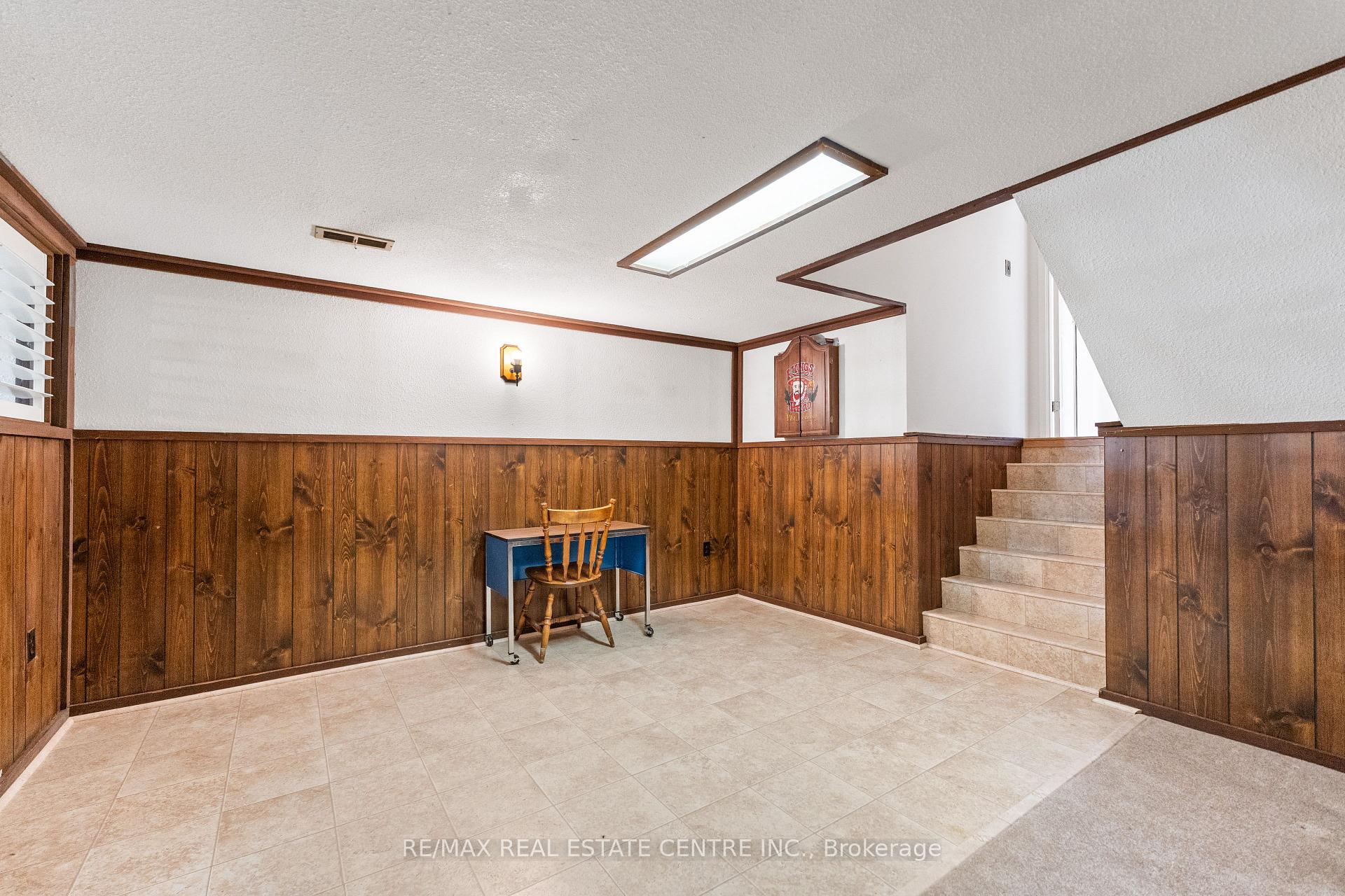 Photo 34 of 50 Jerome Crescent, Brampton, Northgate — HOMEH