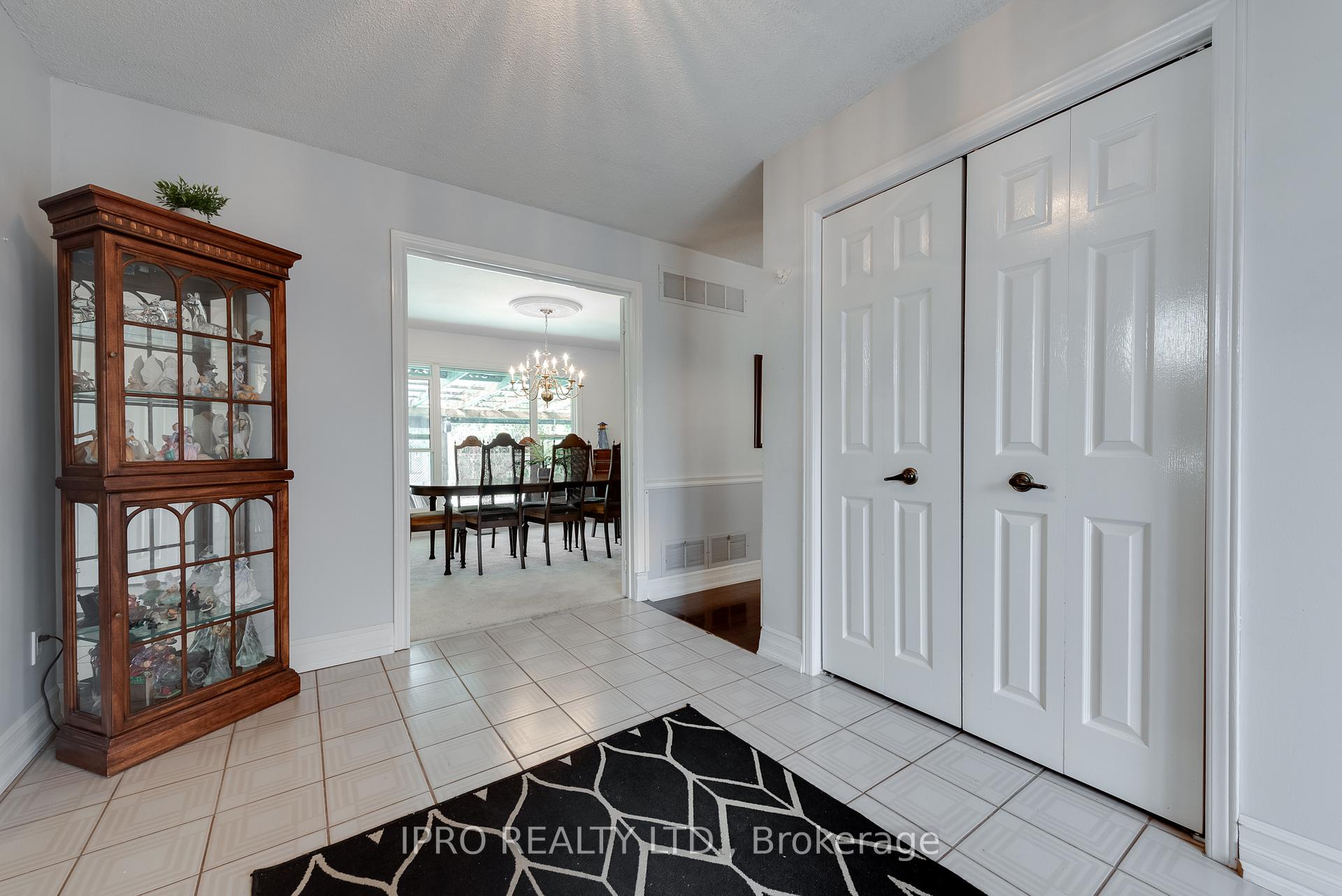 Photo 5 of 5 Oldham Crescent, Brampton, Snelgrove — HOMEH