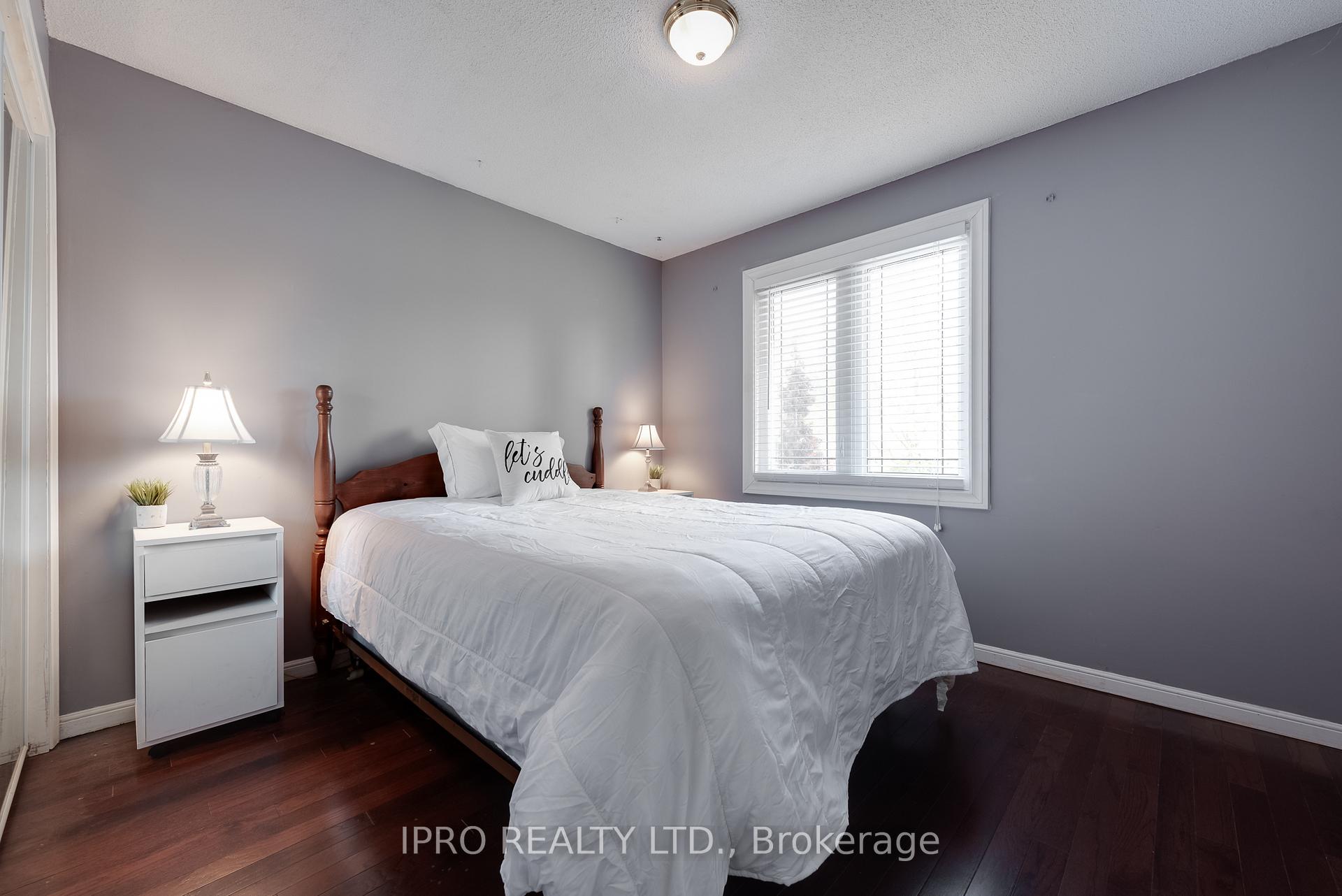 Photo 20 of 5 Oldham Crescent, Brampton, Snelgrove — HOMEH