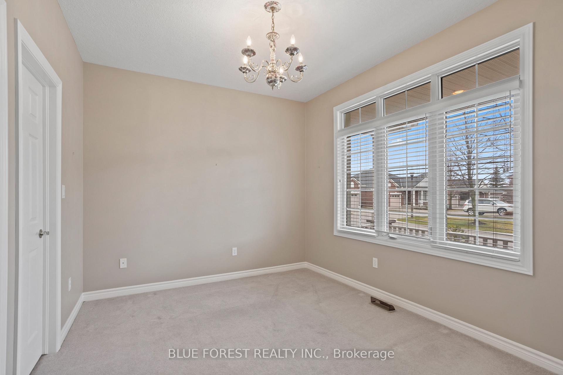 Photo 6 of Unit 49, 101 Southgate Parkway, St. Thomas — HOMEH