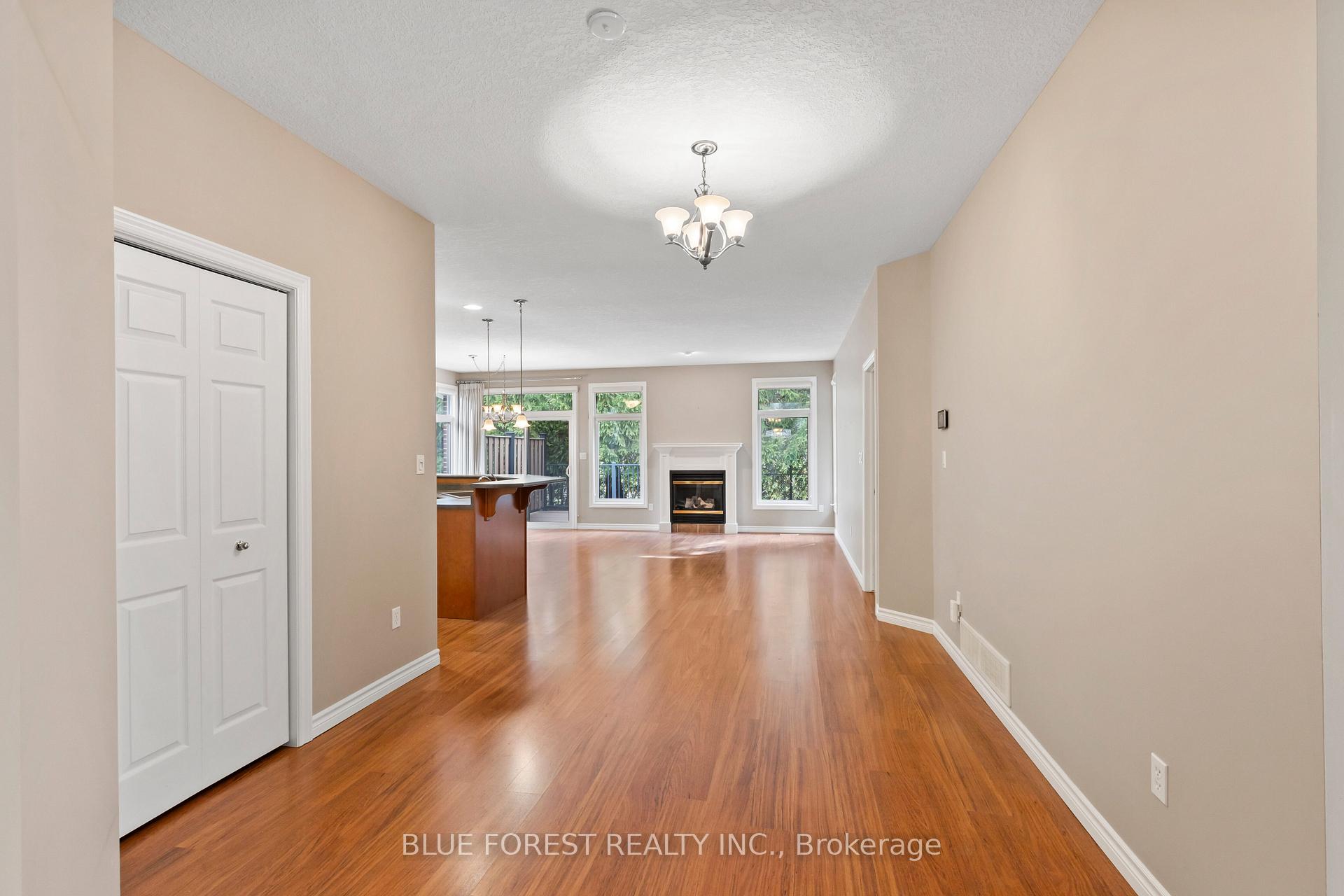 Photo 11 of Unit 49, 101 Southgate Parkway, St. Thomas — HOMEH