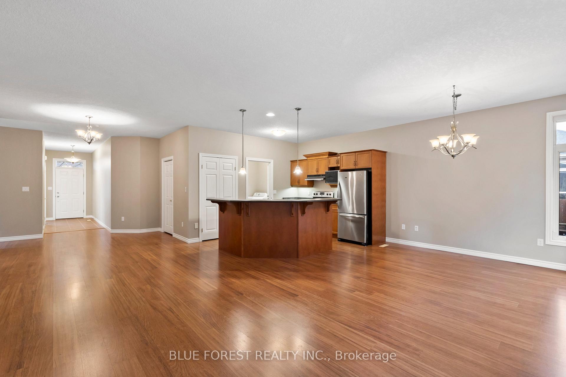 Photo 43 of Unit 49, 101 Southgate Parkway, St. Thomas — HOMEH