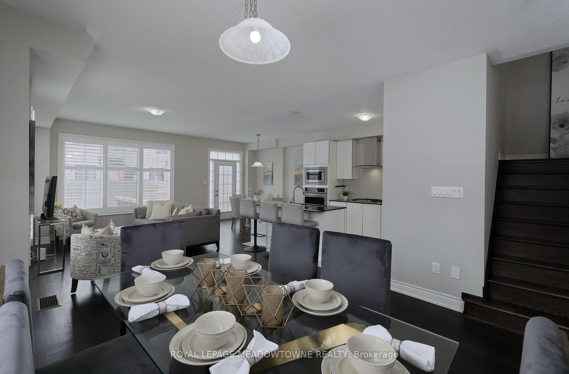 Photo 32 of 1 Brushwood Drive, Brampton, Bram West — HOMEH