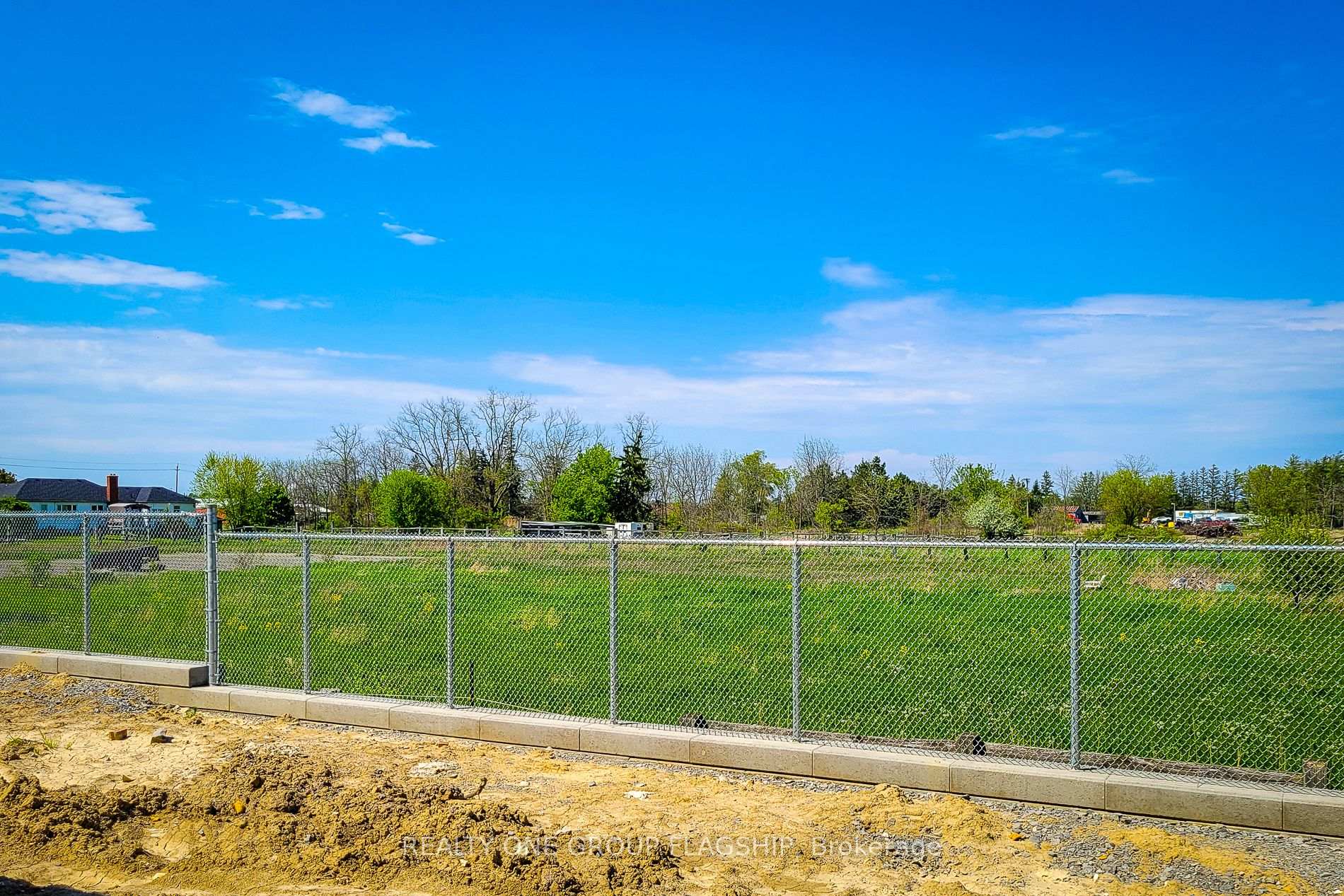 Photo 35 of 59 Lloyd Davies Way, Hamilton, Rural Glanbrook — HOMEH
